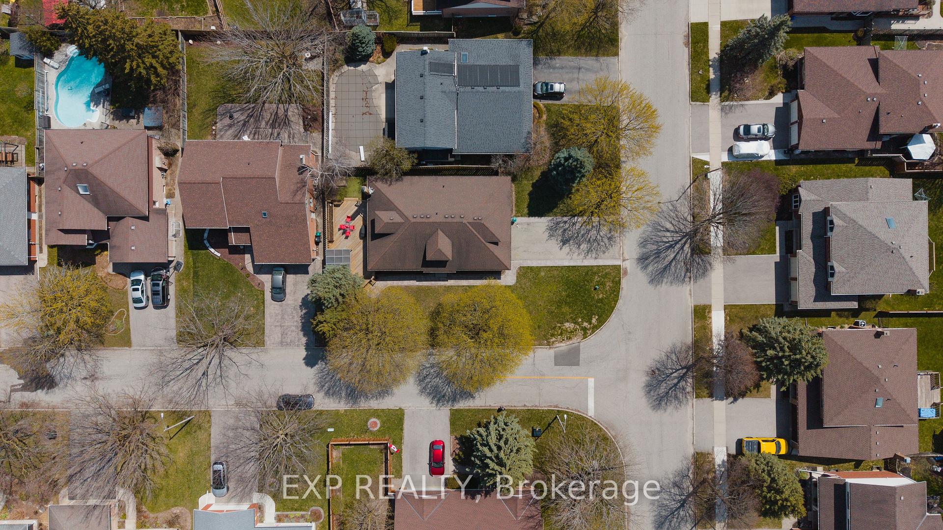 Photo 44 of 381 Timlock Place, Waterloo, Lexington — HOMEH
