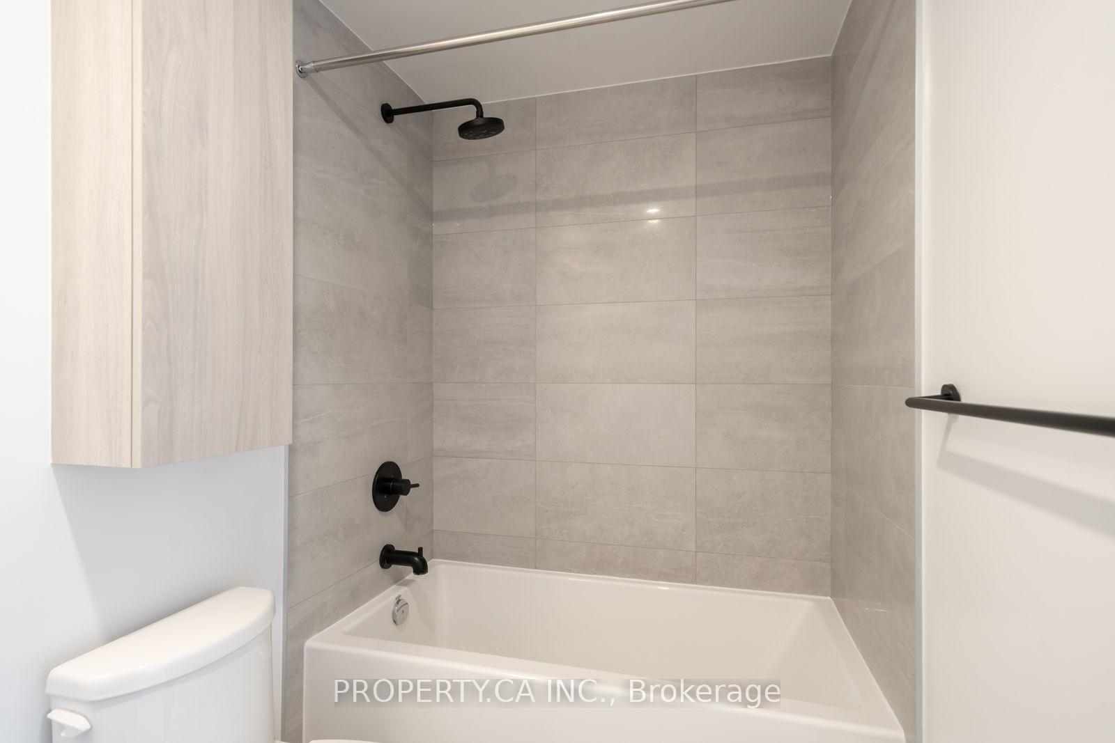 Photo 2 of Unit 3203, 108 Peter Street, Toronto, Waterfront Communities — HOMEH