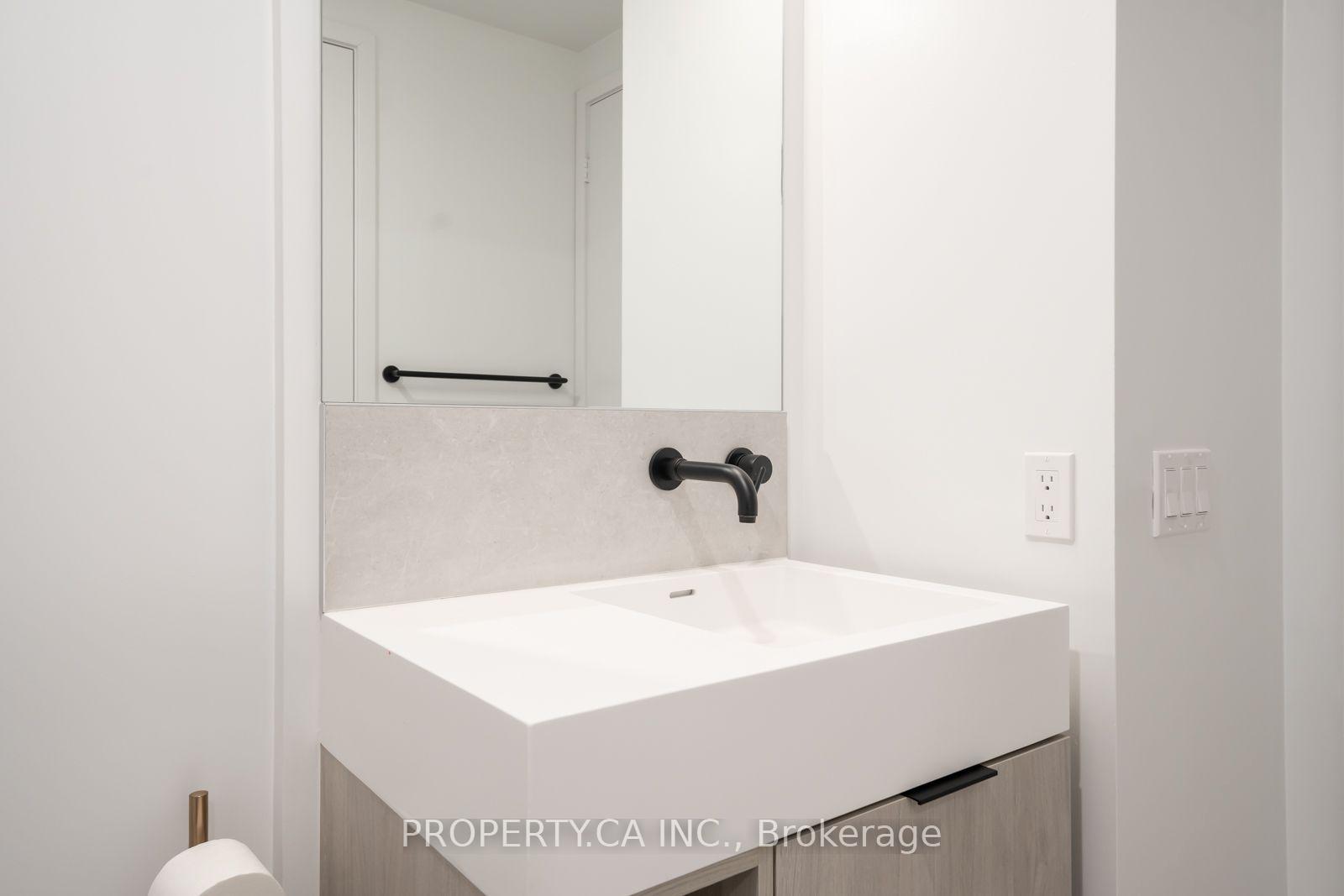Photo 14 of Unit 3203, 108 Peter Street, Toronto, Waterfront Communities — HOMEH