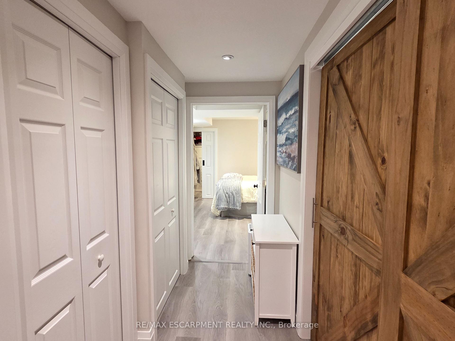 Photo 6 of 77 Paradise Road S, Hamilton, Westdale — HOMEH