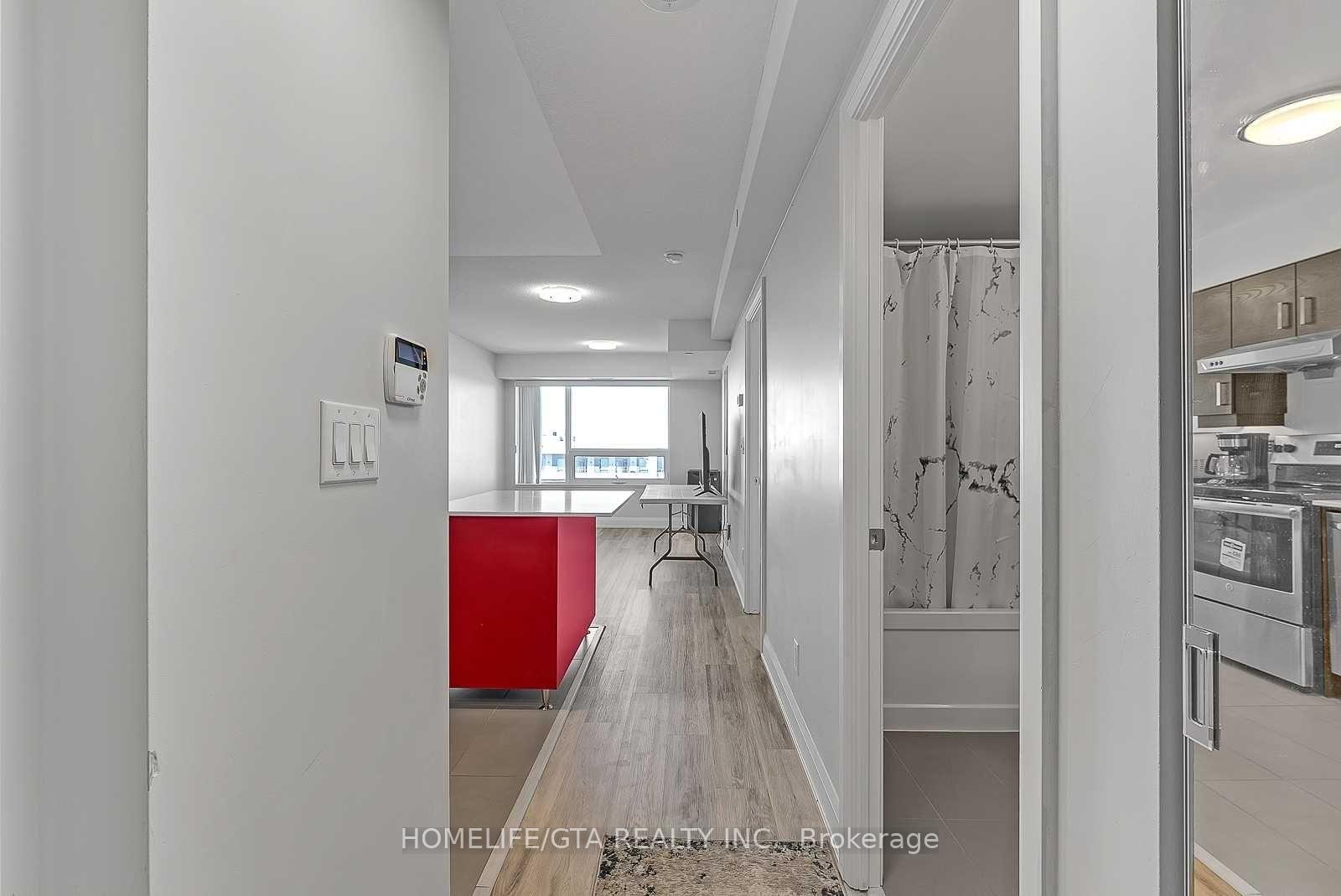 Photo 8 of Unit 1103, 8200 Birchmount Road, Markham, Unionville — HOMEH