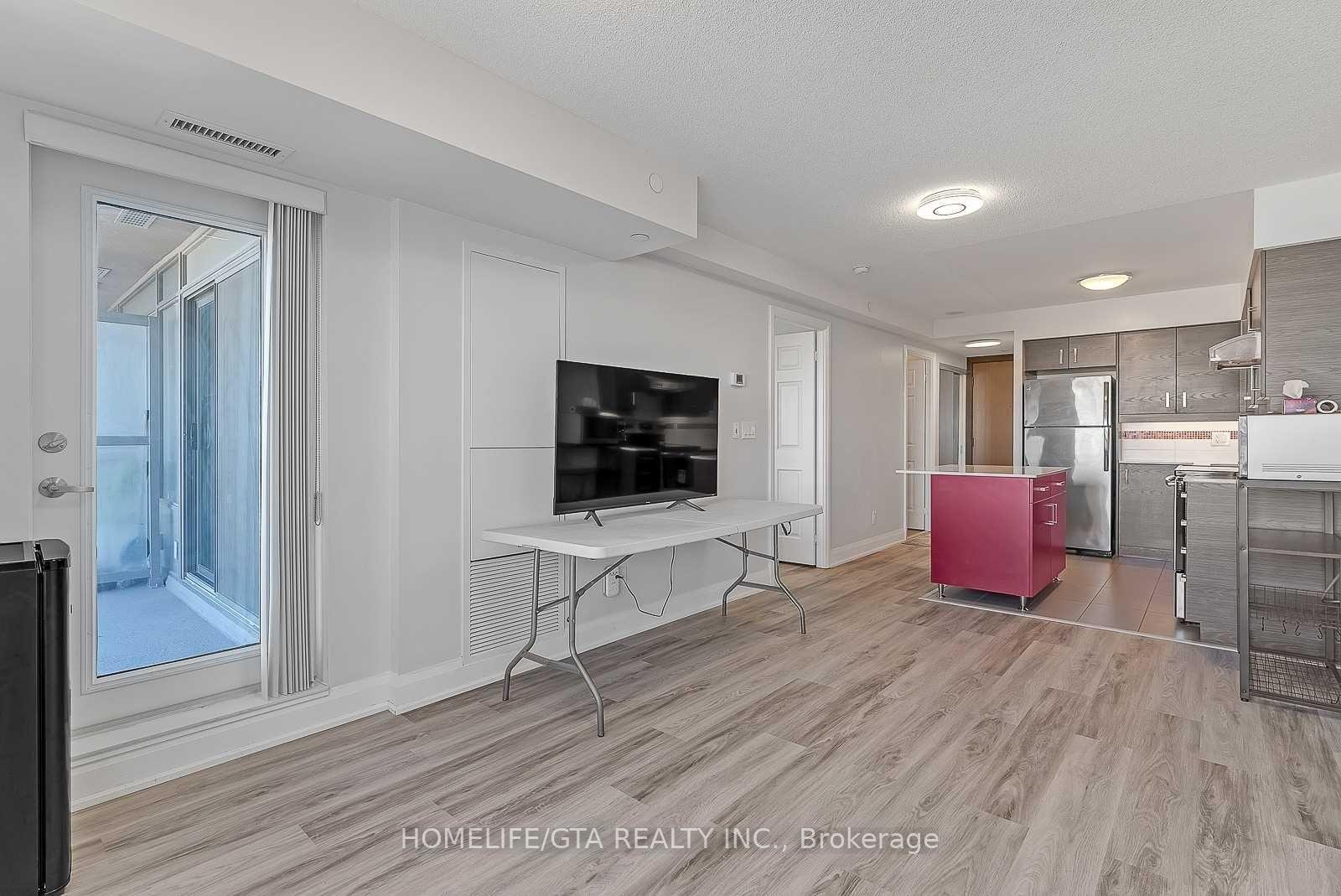 Photo 15 of Unit 1103, 8200 Birchmount Road, Markham, Unionville — HOMEH