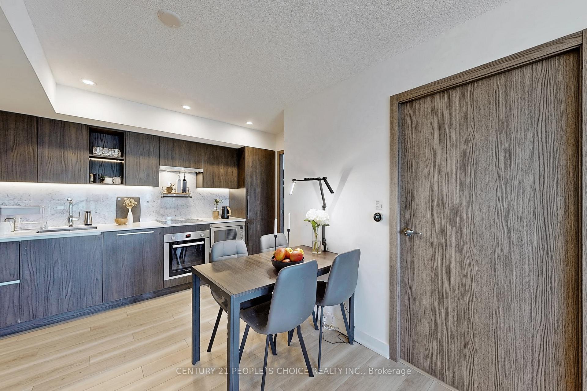 Photo 10 of Unit 1006, 17 Bathurst Street N, Toronto, Waterfront Communities — HOMEH