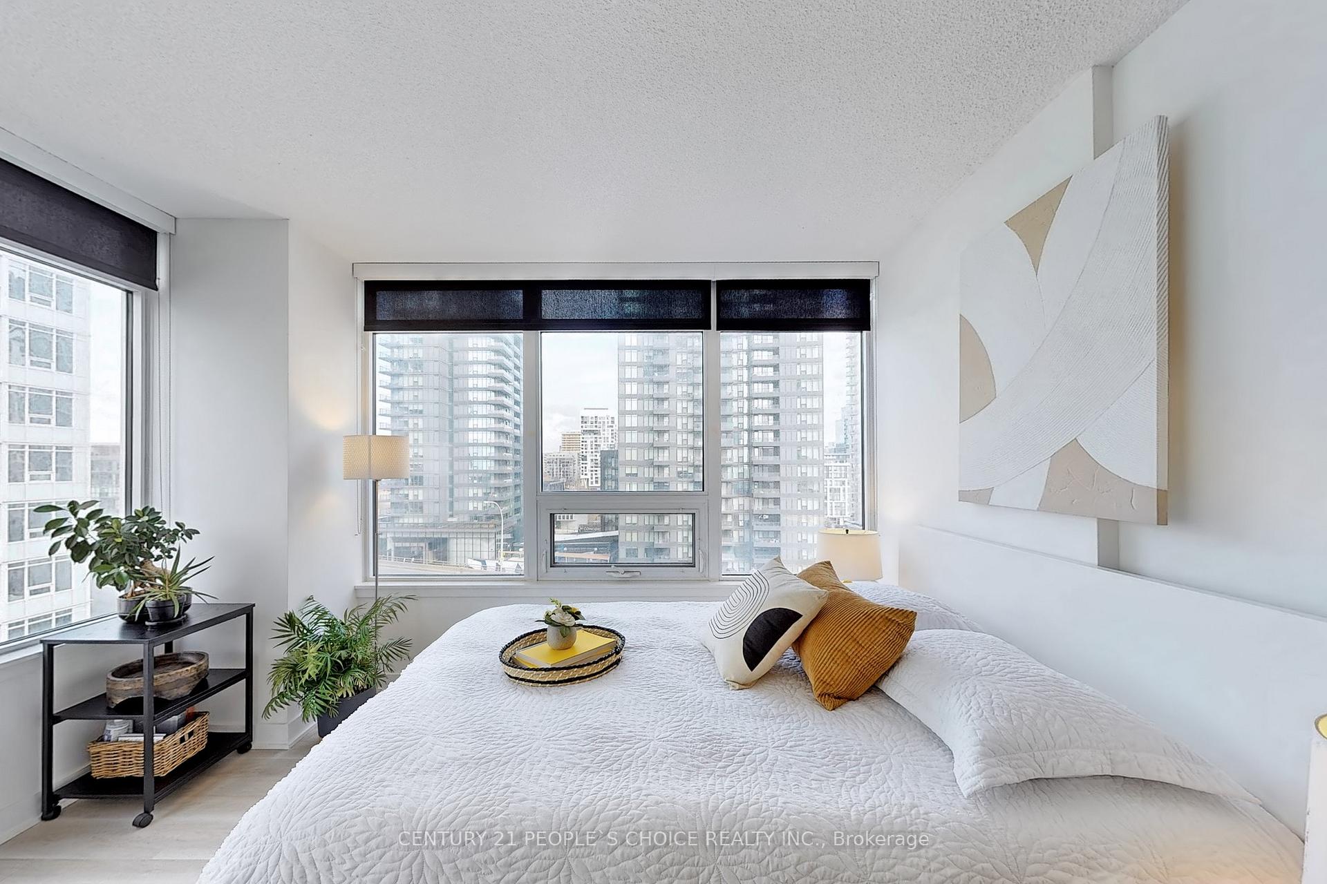 Photo 17 of Unit 1006, 17 Bathurst Street N, Toronto, Waterfront Communities — HOMEH