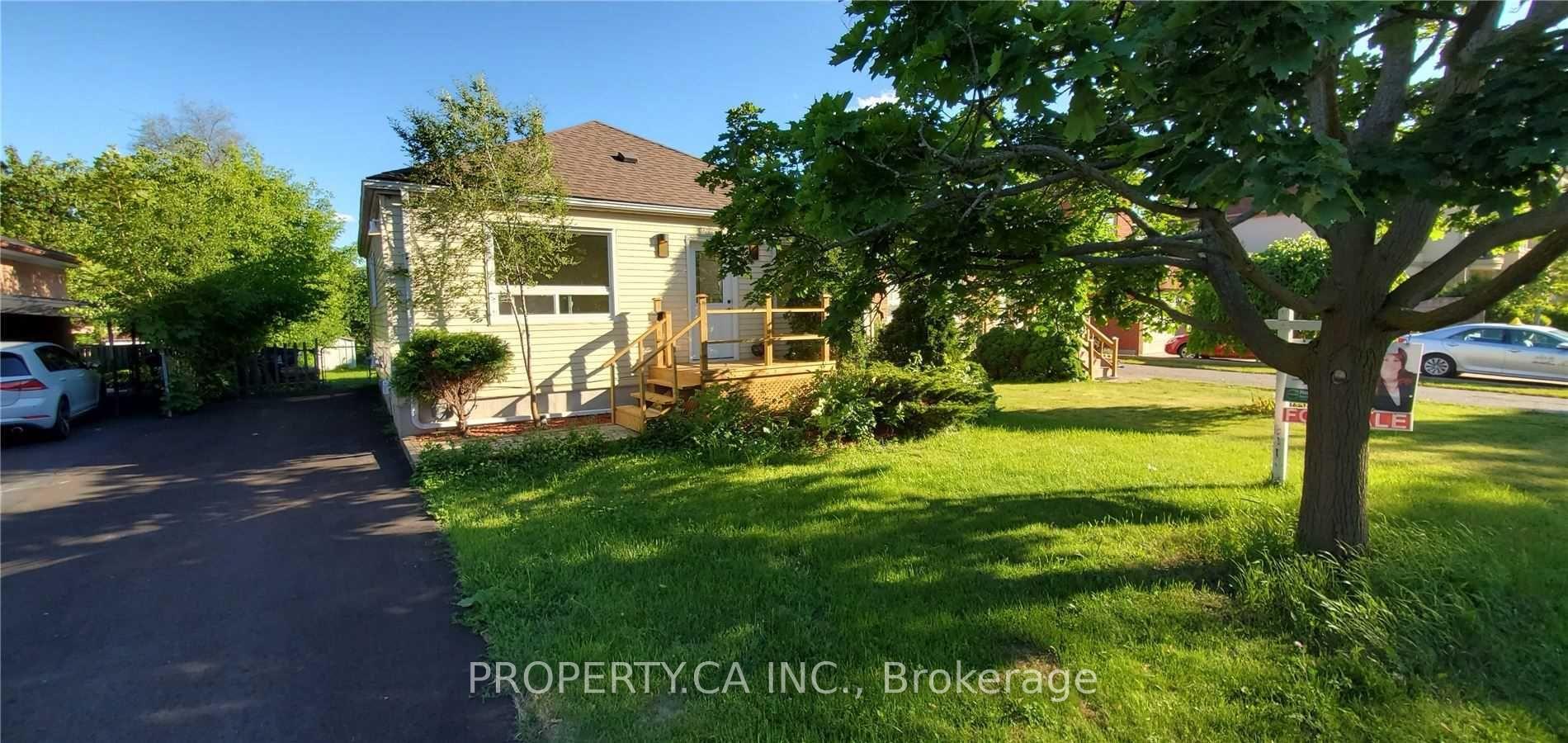 Photo 1 of 39 Farrell Avenue, North York, Willowdale West — HOMEH