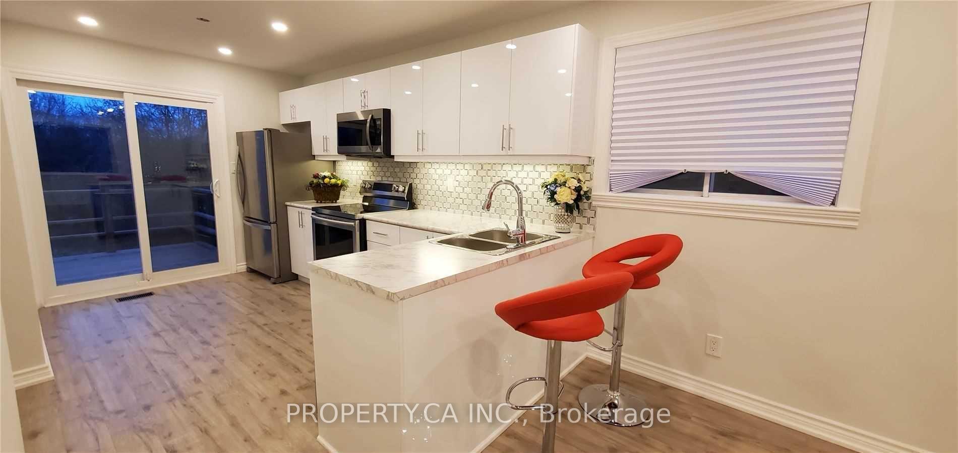 Photo 7 of 39 Farrell Avenue, North York, Willowdale West — HOMEH