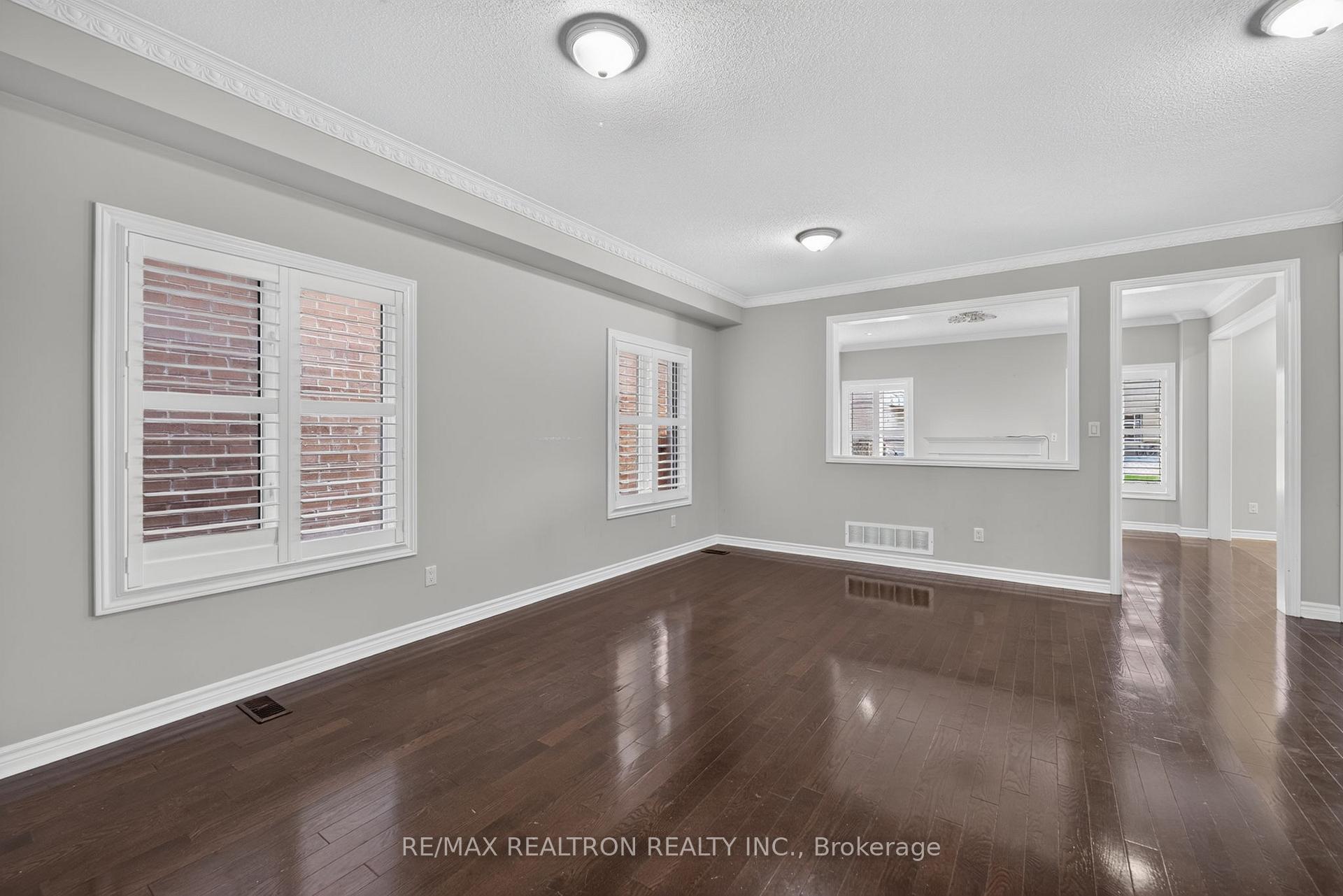 Photo 7 of 42 Cale Avenue, Clarington, Courtice — HOMEH