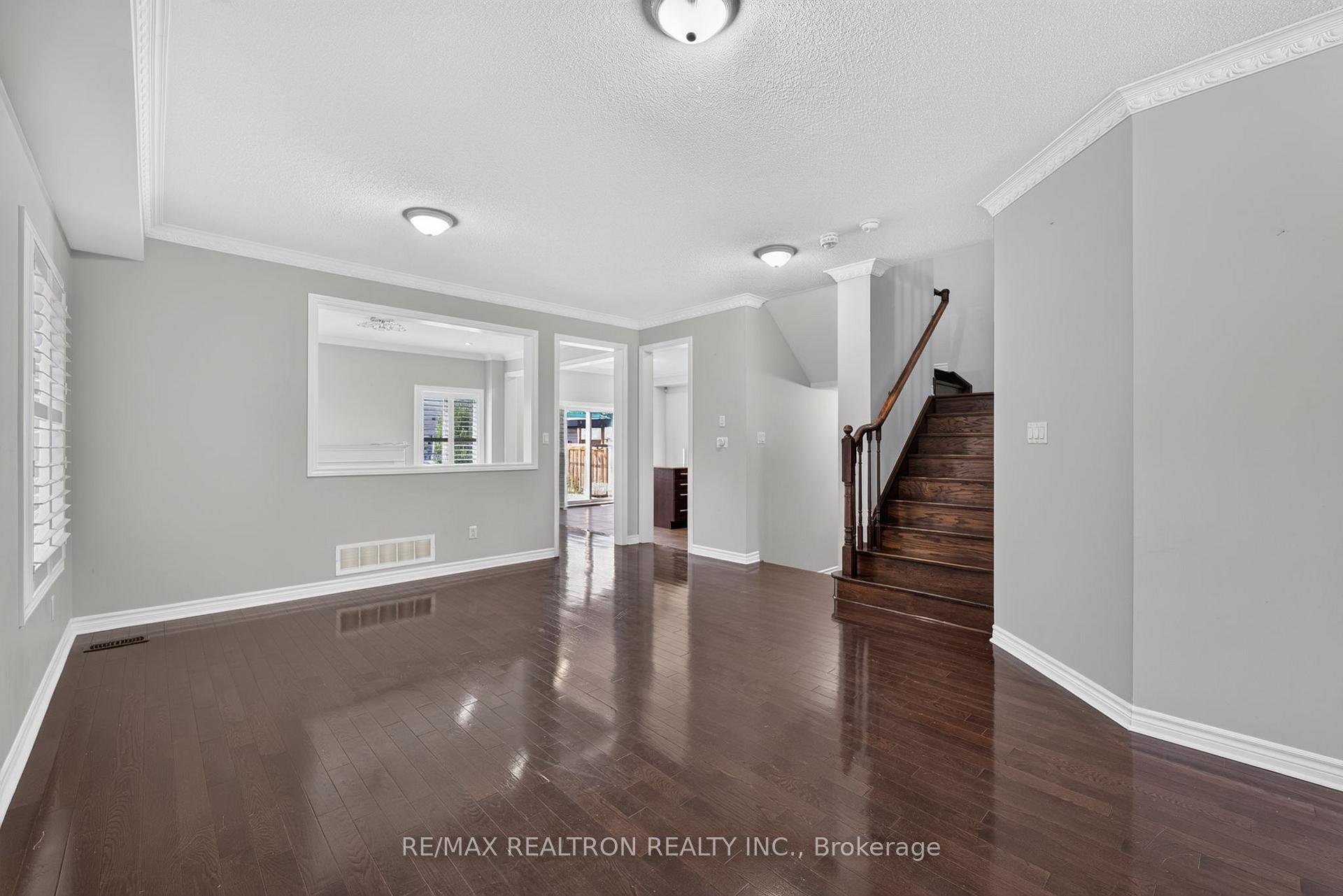 Photo 9 of 42 Cale Avenue, Clarington, Courtice — HOMEH
