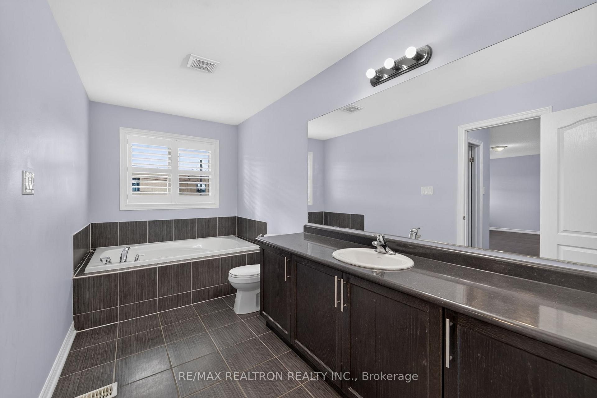 Photo 41 of 42 Cale Avenue, Clarington, Courtice — HOMEH