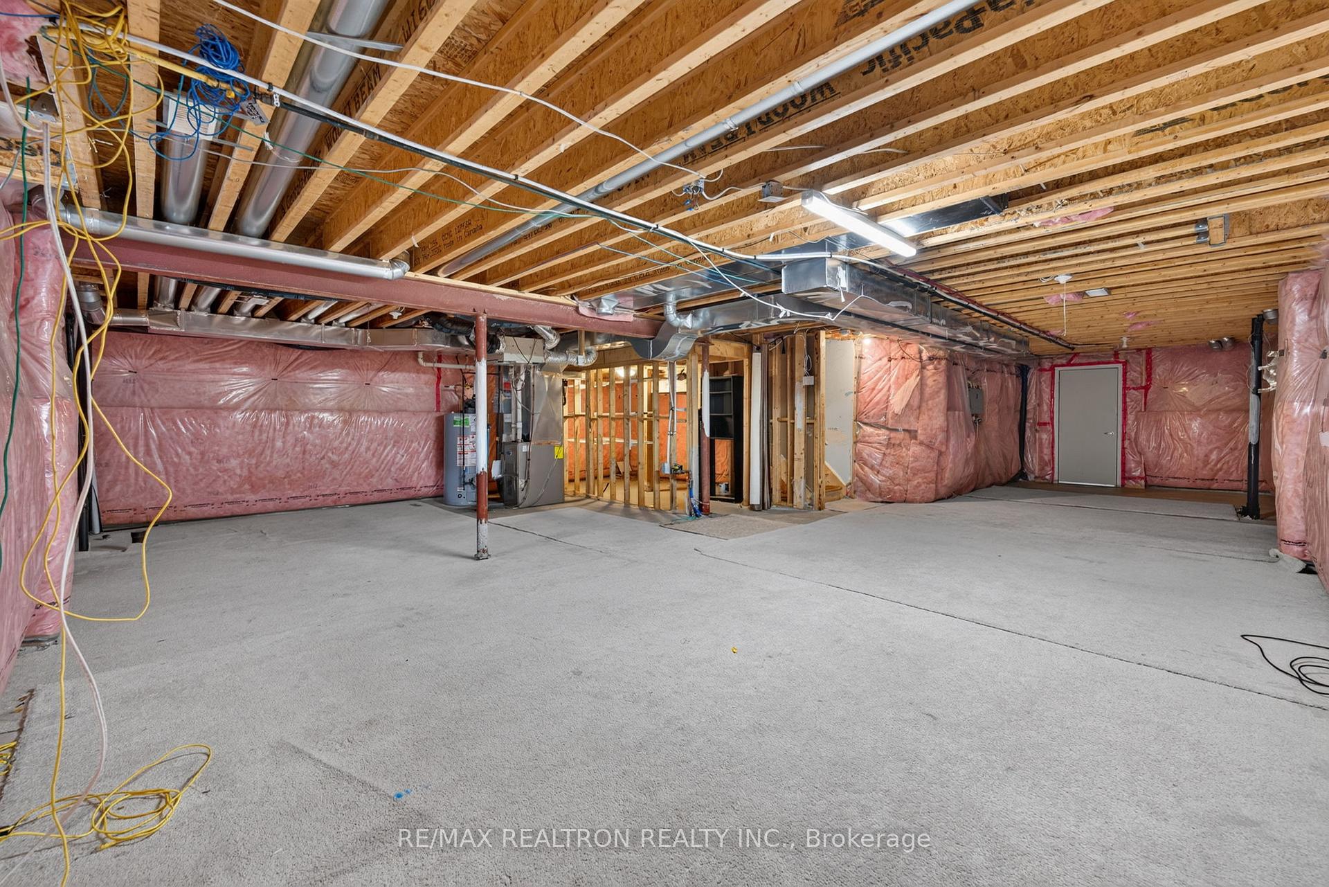 Photo 45 of 42 Cale Avenue, Clarington, Courtice — HOMEH