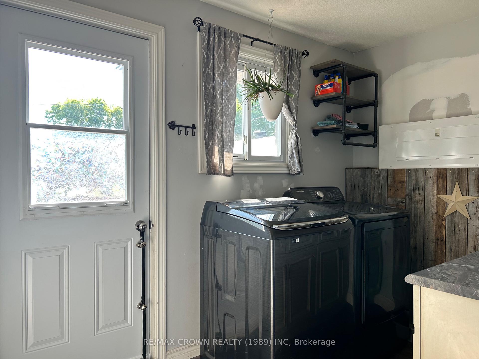 Photo 9 of 29 Kennedy Avenue, Kapuskasing — HOMEH