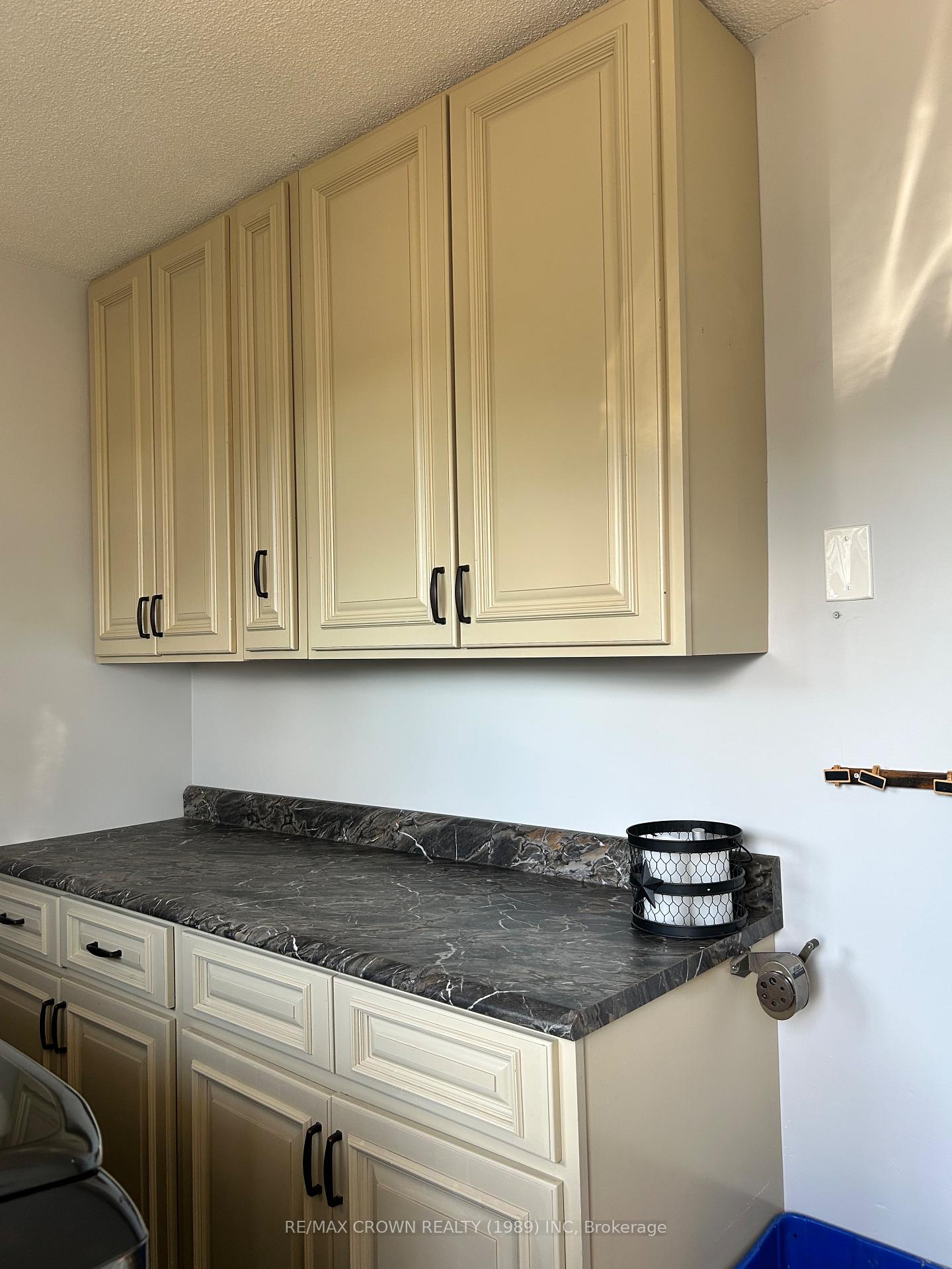 Photo 10 of 29 Kennedy Avenue, Kapuskasing — HOMEH