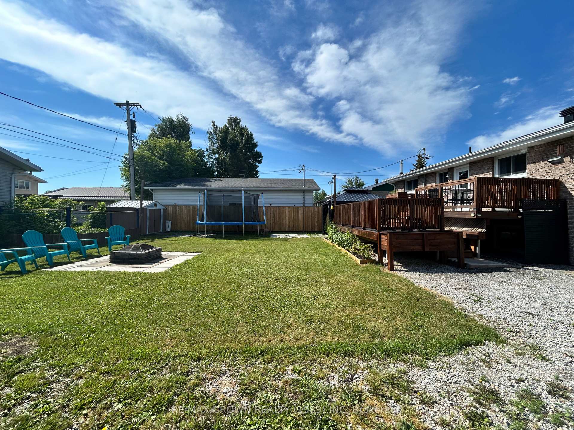 Photo 35 of 29 Kennedy Avenue, Kapuskasing — HOMEH