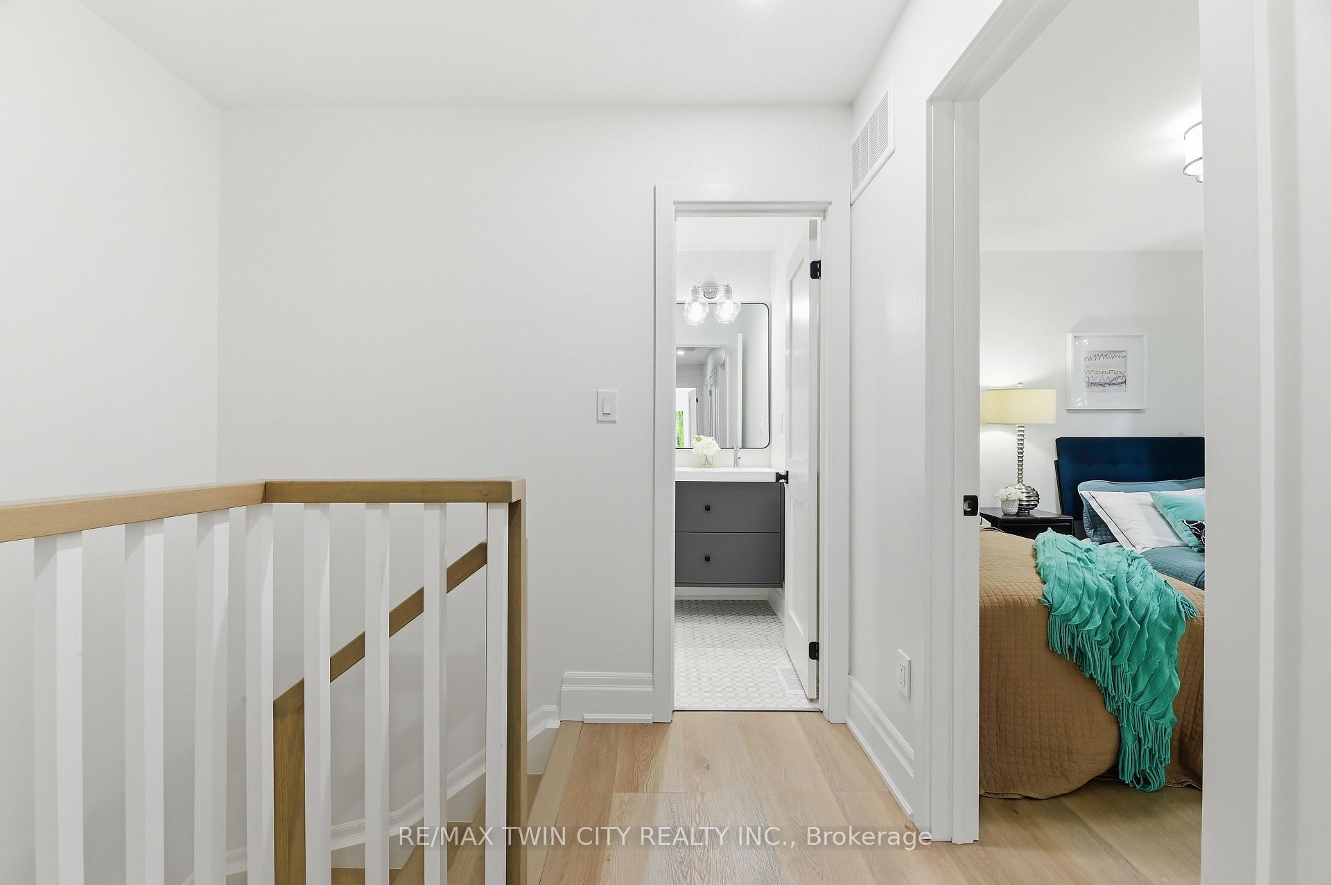 Photo 19 of Unit 1, 47 Edwin Street, Brantford, Holmedale — HOMEH