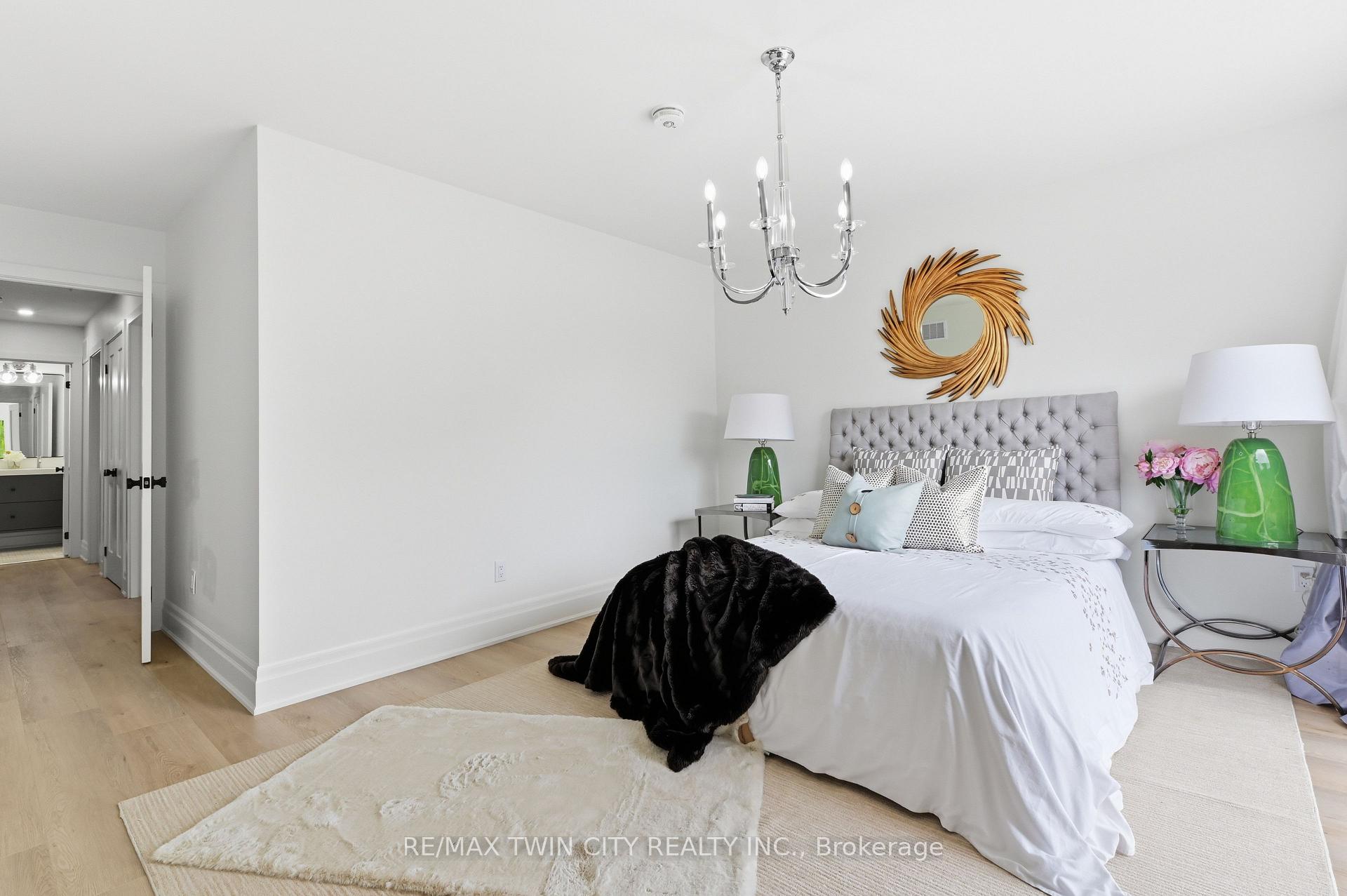 Photo 26 of Unit 1, 47 Edwin Street, Brantford, Holmedale — HOMEH