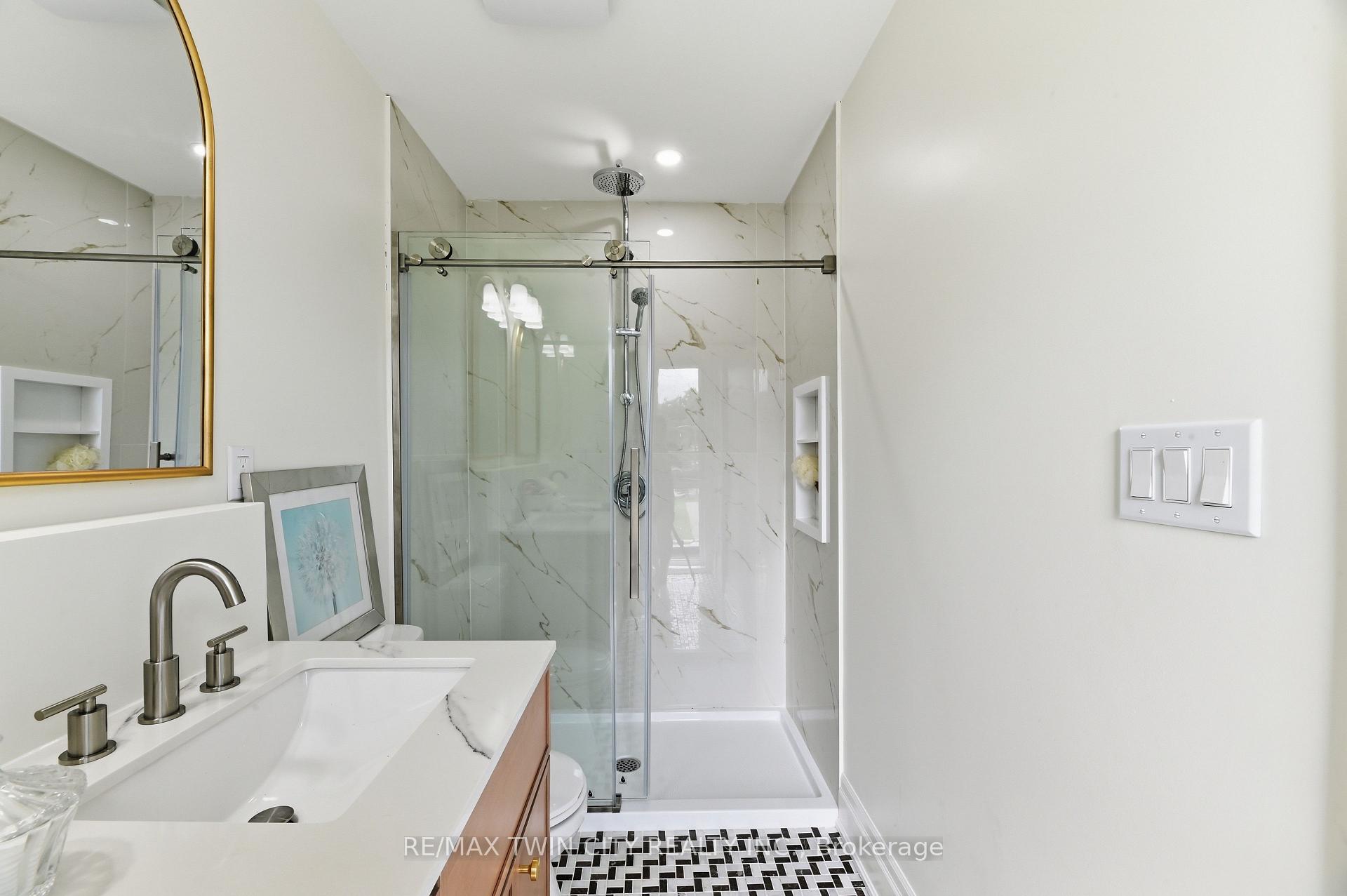 Photo 28 of Unit 1, 47 Edwin Street, Brantford, Holmedale — HOMEH