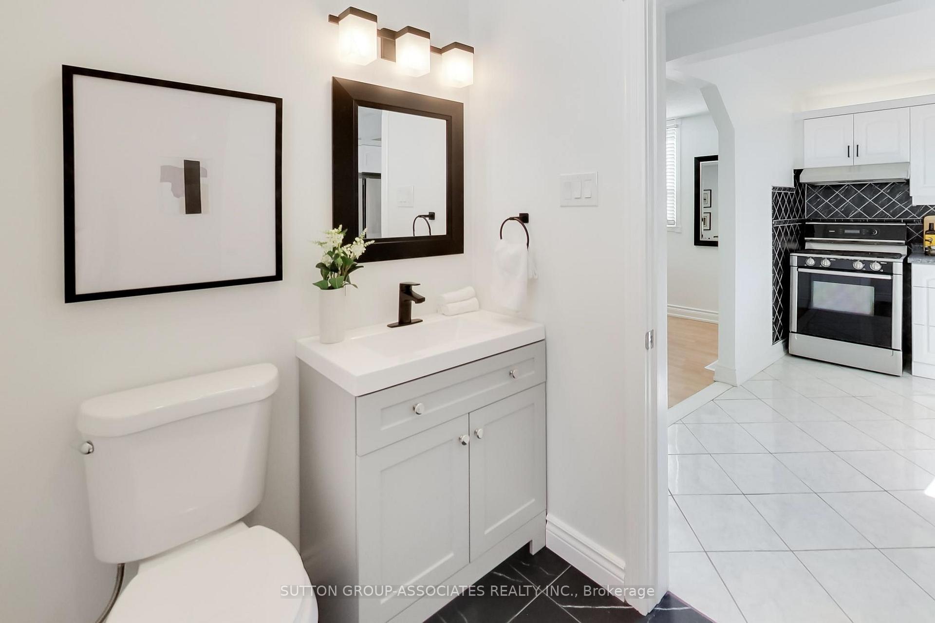 Photo 18 of 175 Earlsdale Avenue, Toronto, Oakwood Village — HOMEH