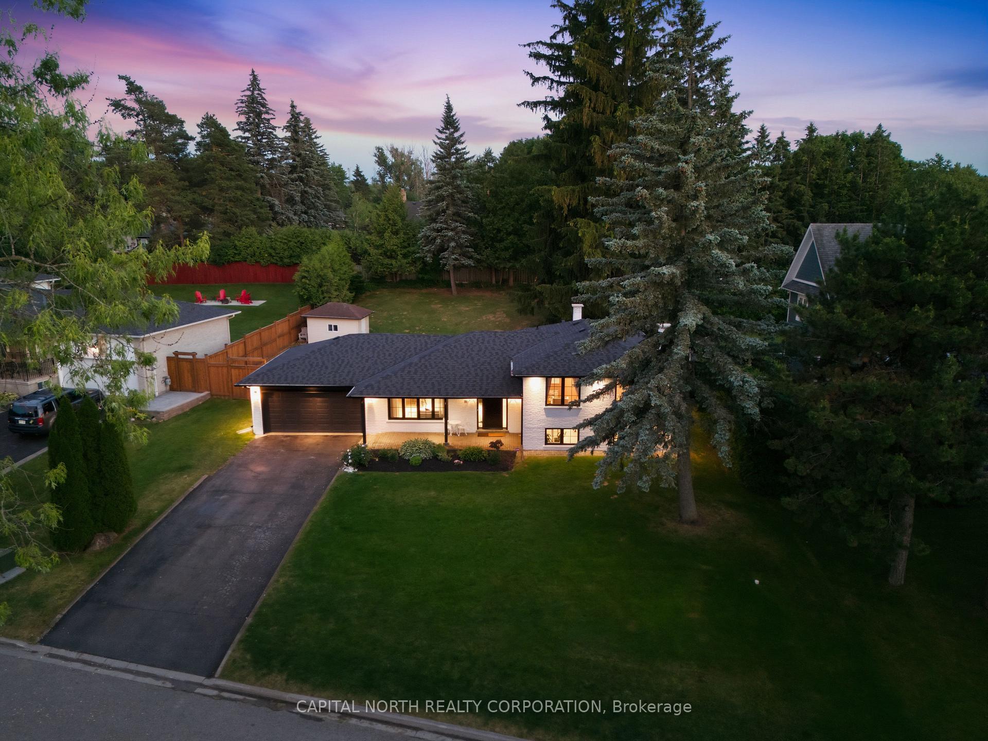 Photo 2 of 111 Norman Drive, King, King City — HOMEH