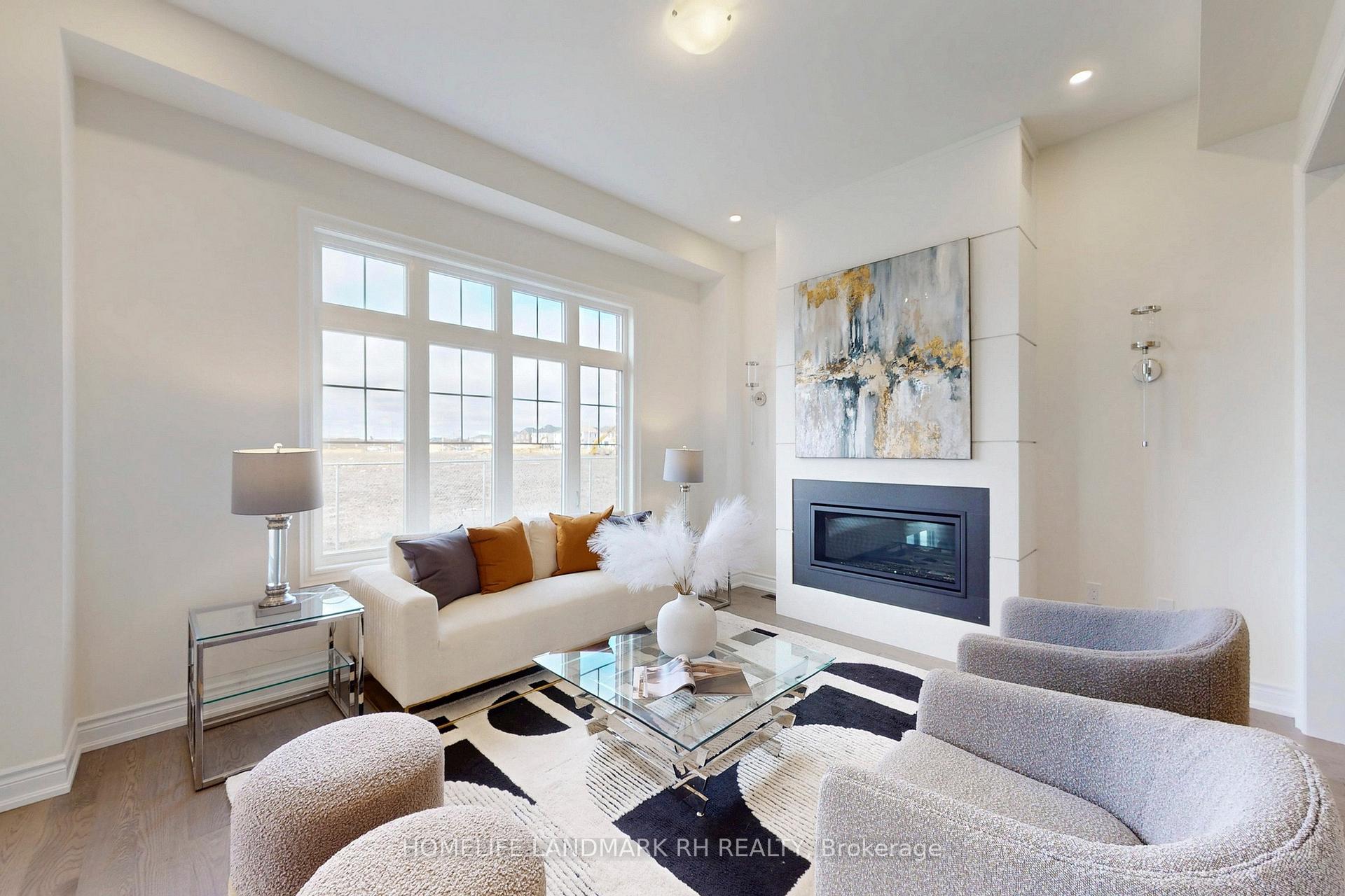 Photo 7 of 186 Leslie Richards Street, Markham, Rural Markham — HOMEH