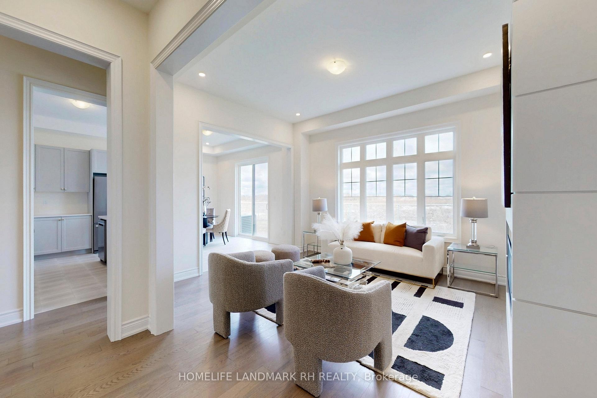 Photo 9 of 186 Leslie Richards Street, Markham, Rural Markham — HOMEH