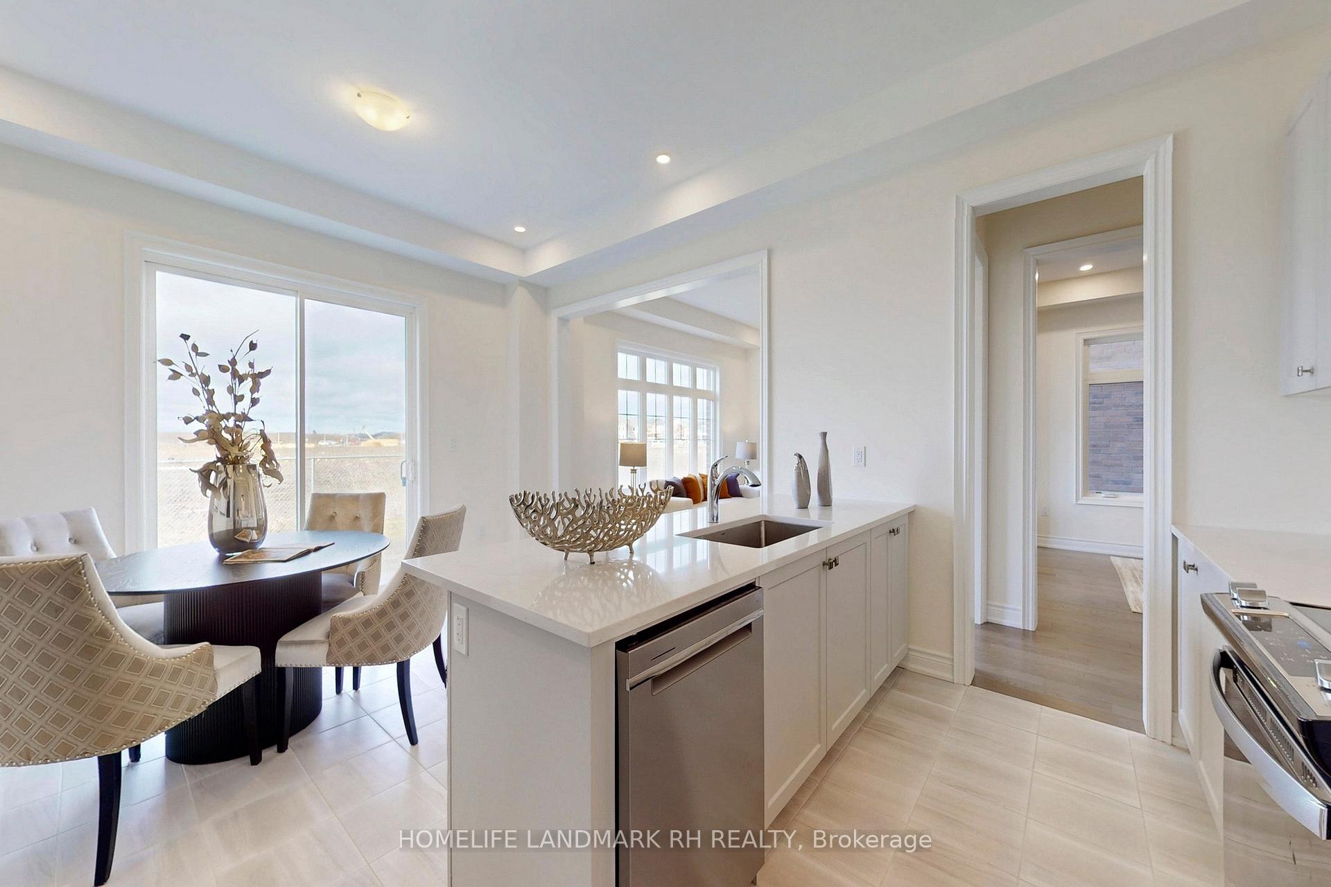 Photo 10 of 186 Leslie Richards Street, Markham, Rural Markham — HOMEH