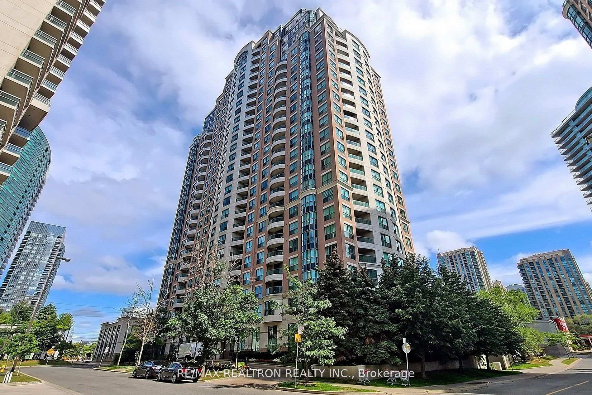 Photo 1 of Unit 2009, 7 Lorraine Drive, North York, Willowdale West — HOMEH