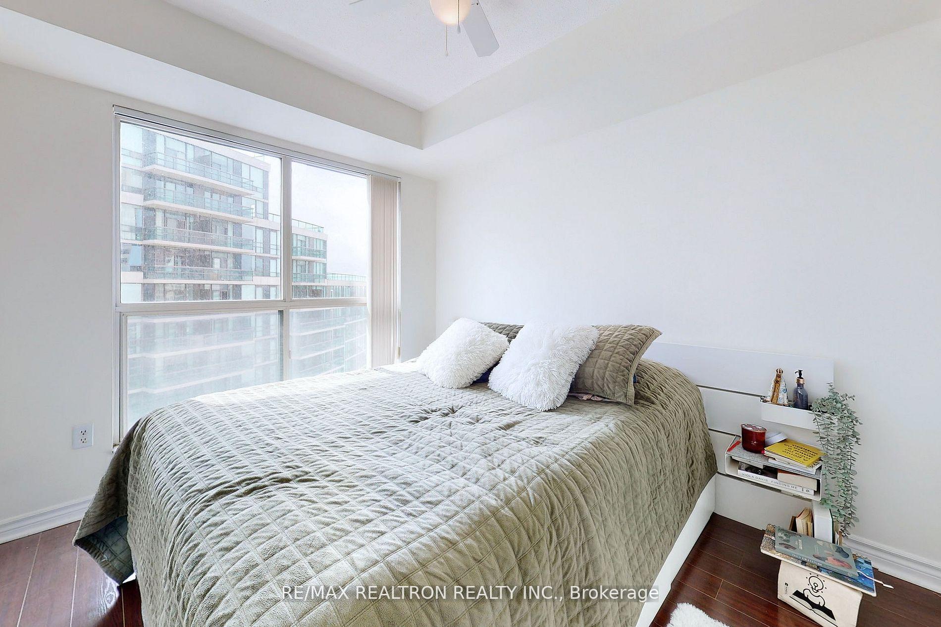 Photo 22 of Unit 2009, 7 Lorraine Drive, North York, Willowdale West — HOMEH