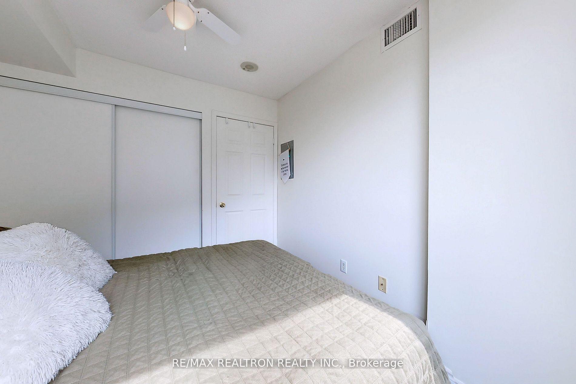 Photo 25 of Unit 2009, 7 Lorraine Drive, North York, Willowdale West — HOMEH