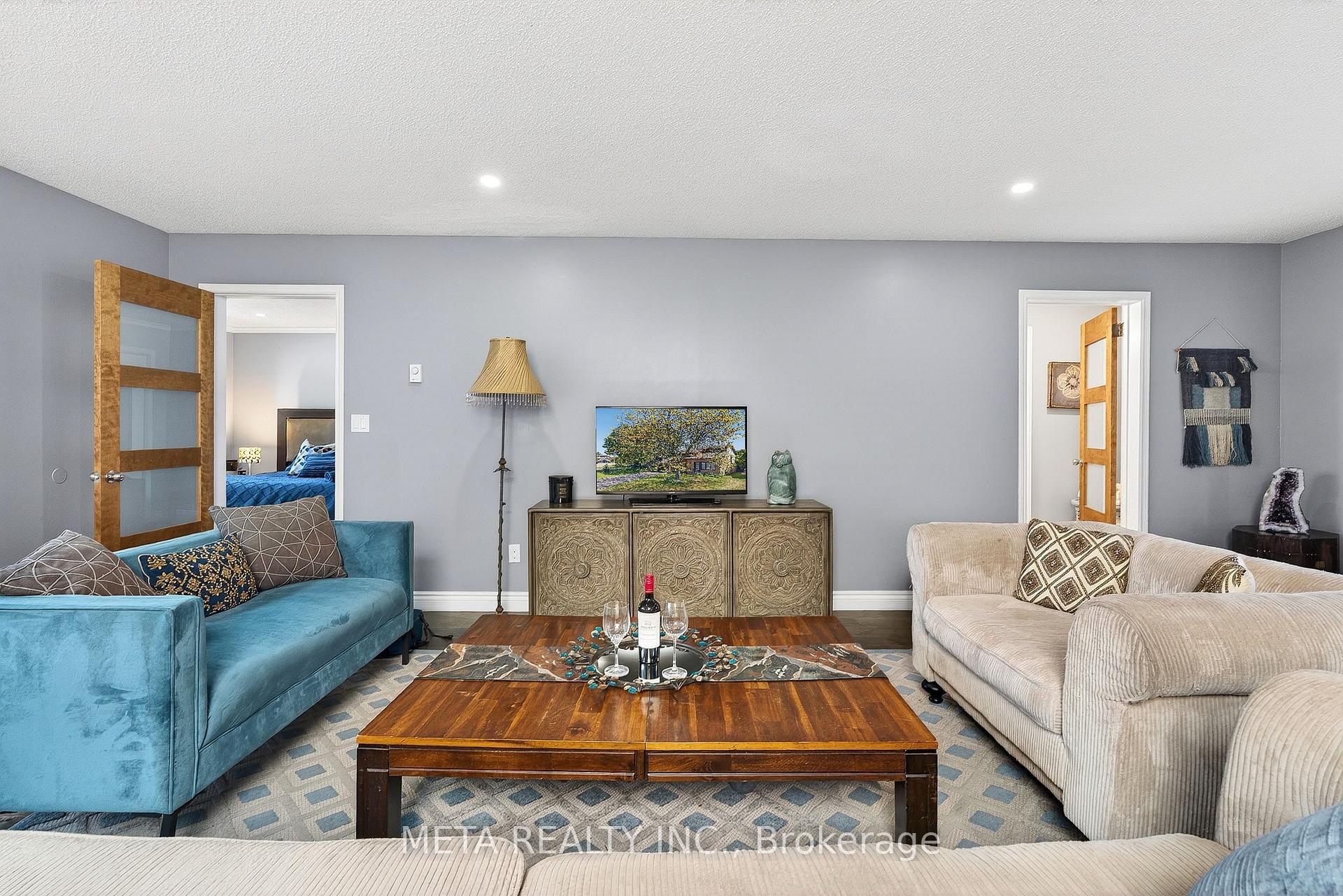 Photo 7 of 865 27th Street, Owen Sound — HOMEH