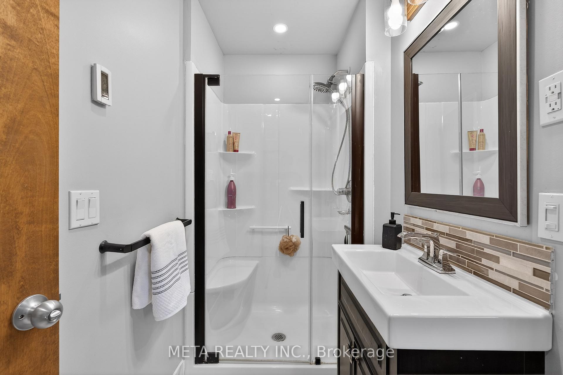 Photo 28 of 865 27th Street, Owen Sound — HOMEH