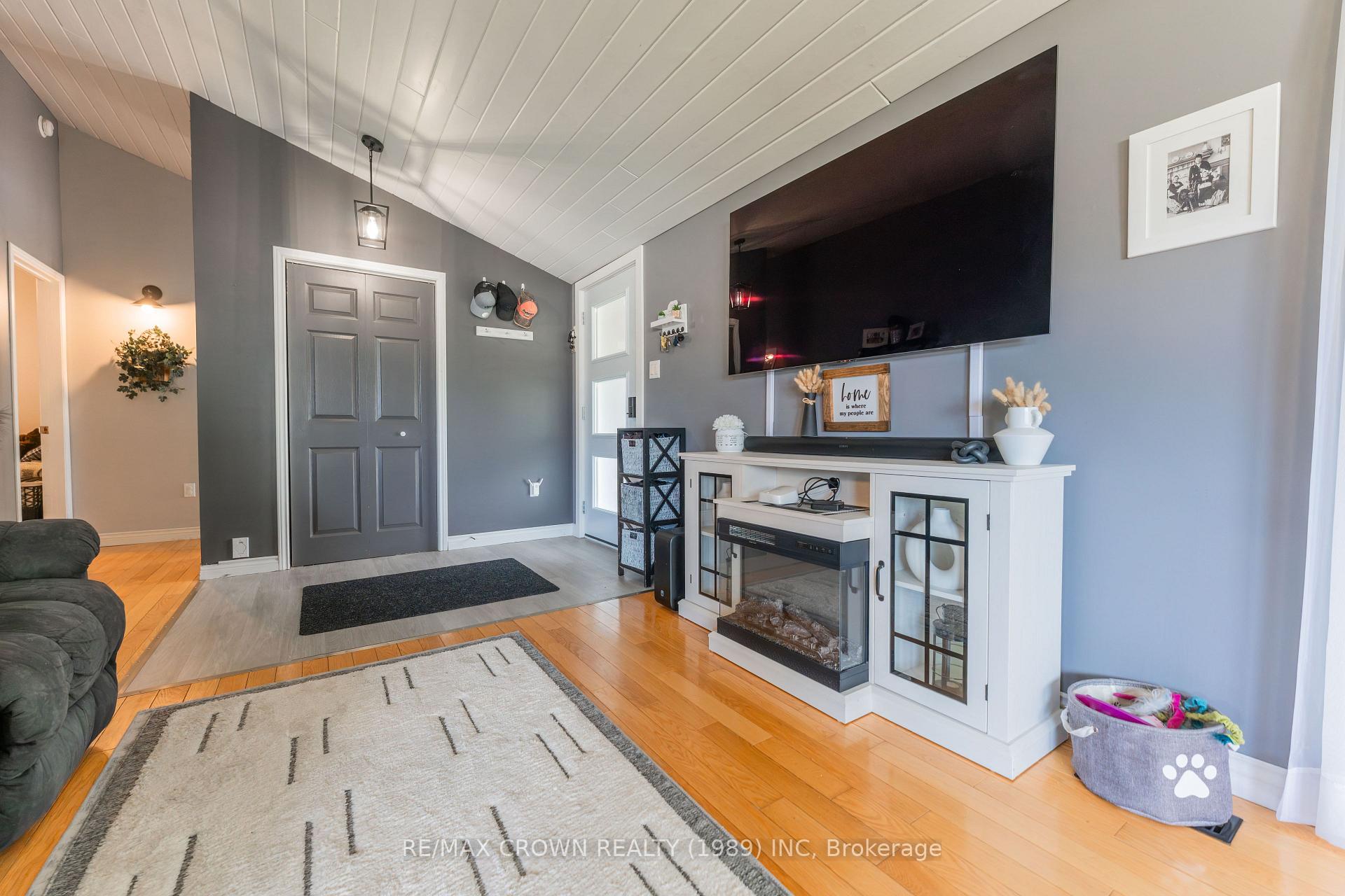 Photo 7 of 14 Migneault Avenue, Kapuskasing — HOMEH