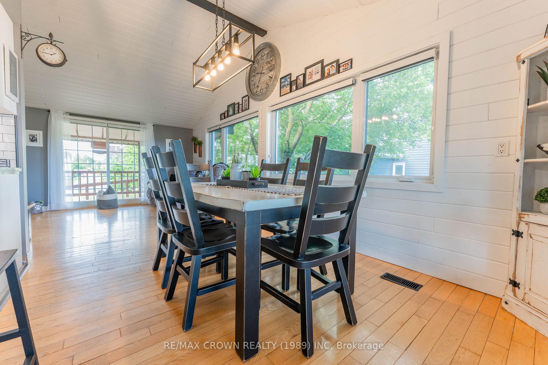 Photo 8 of 14 Migneault Avenue, Kapuskasing — HOMEH