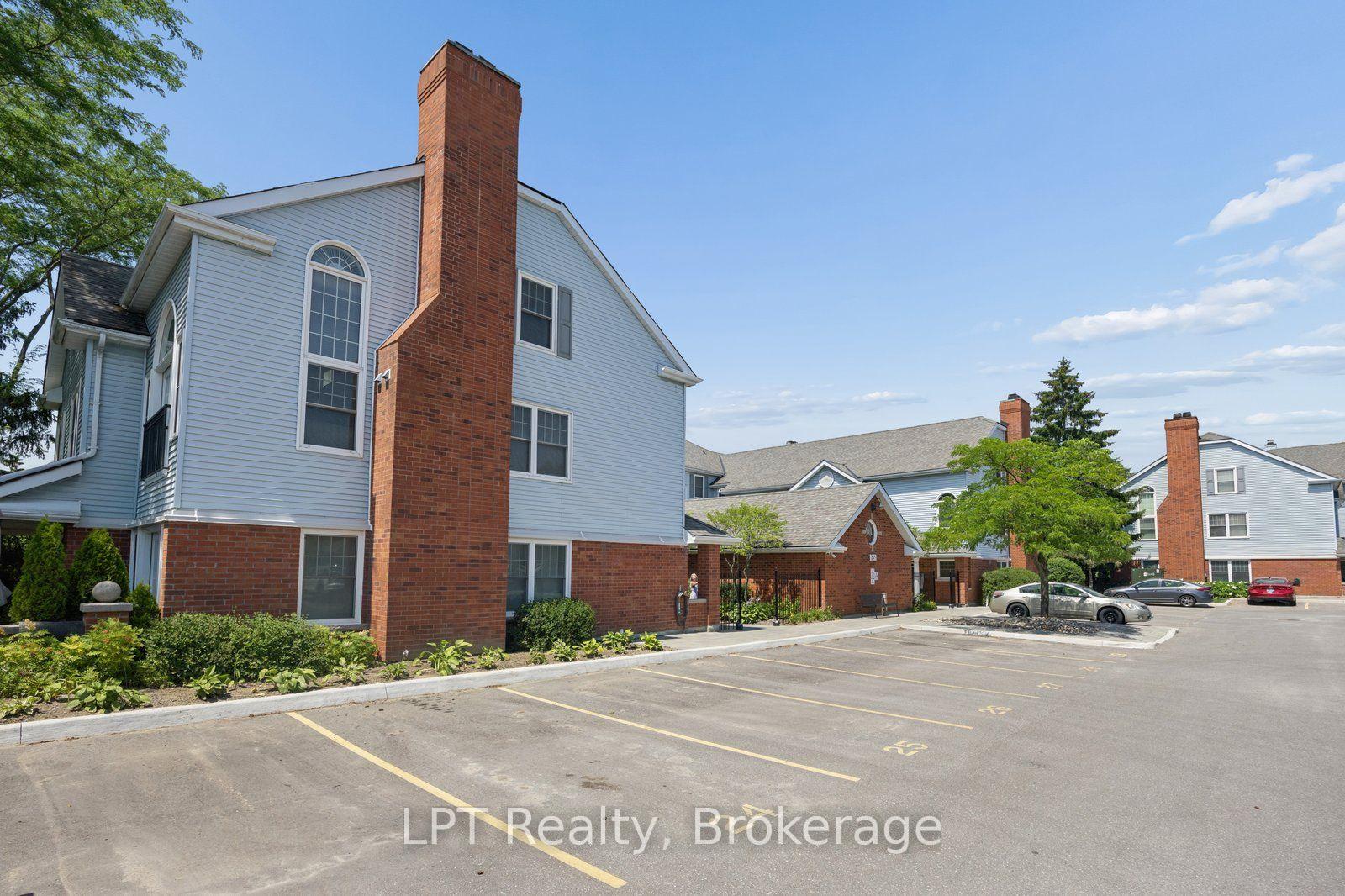 Front of Unit A6, 1651 Nash Road