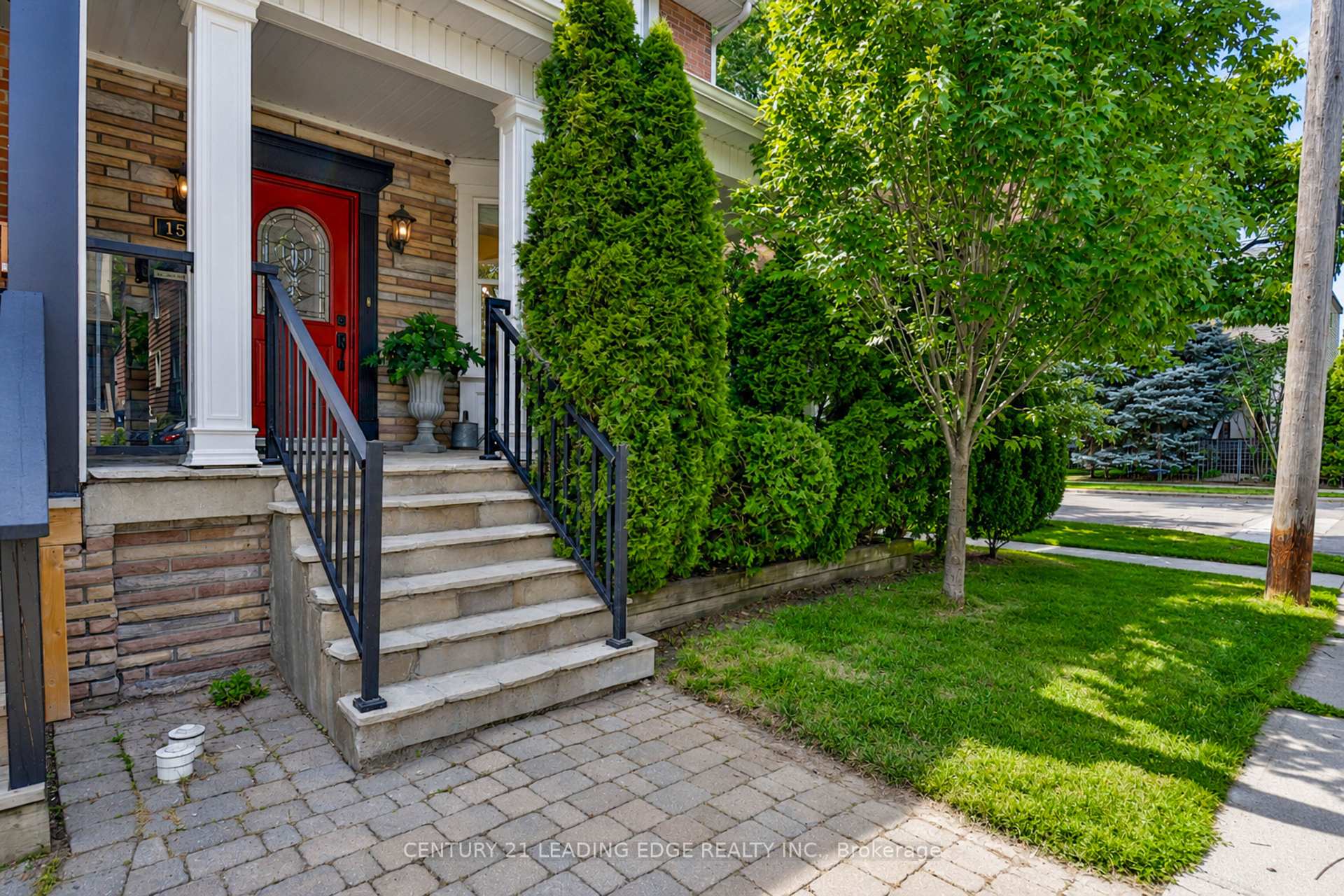 Photo 2 of 158 Parkmount Road, Toronto, Greenwood-Coxwell — HOMEH