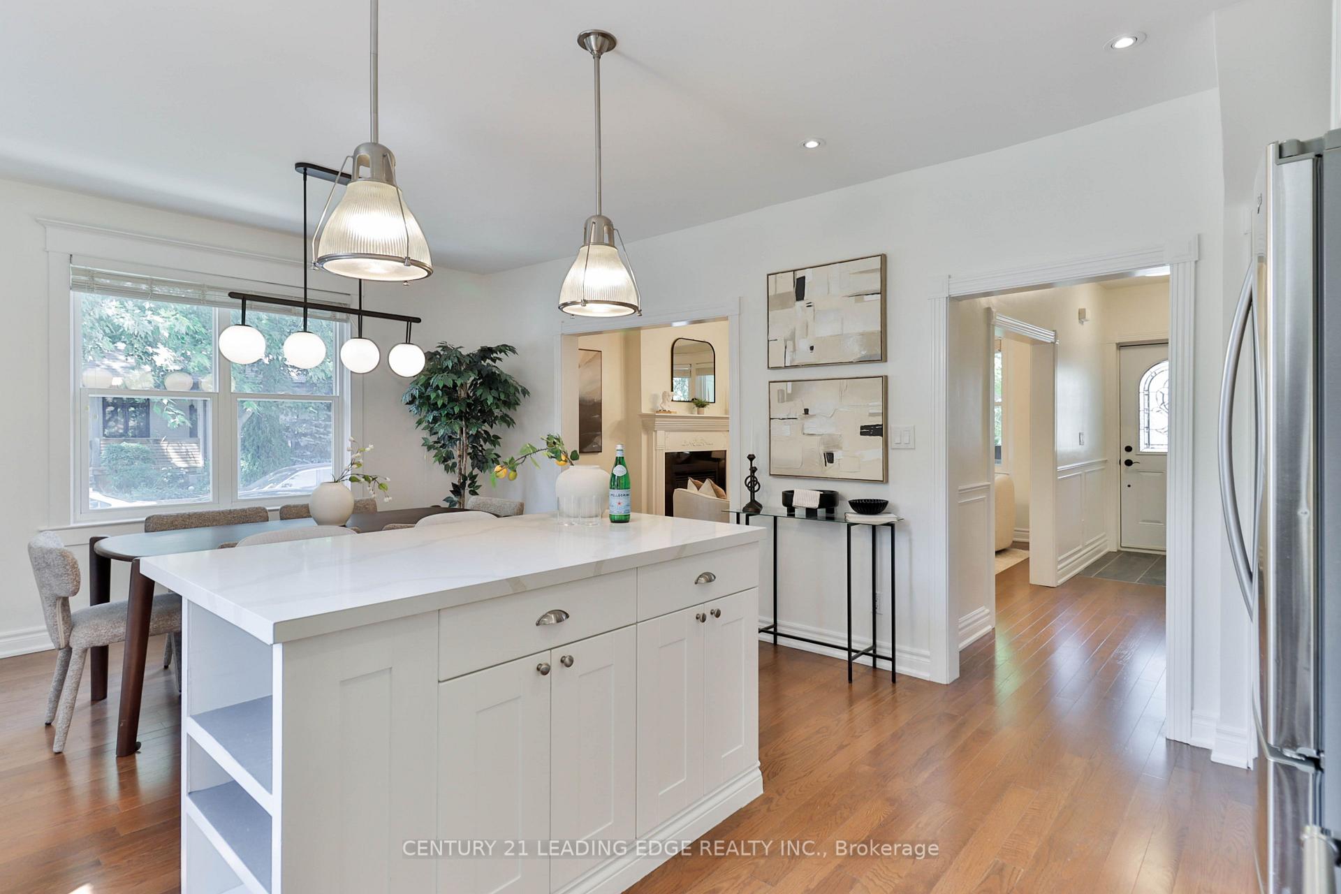 Photo 11 of 158 Parkmount Road, Toronto, Greenwood-Coxwell — HOMEH