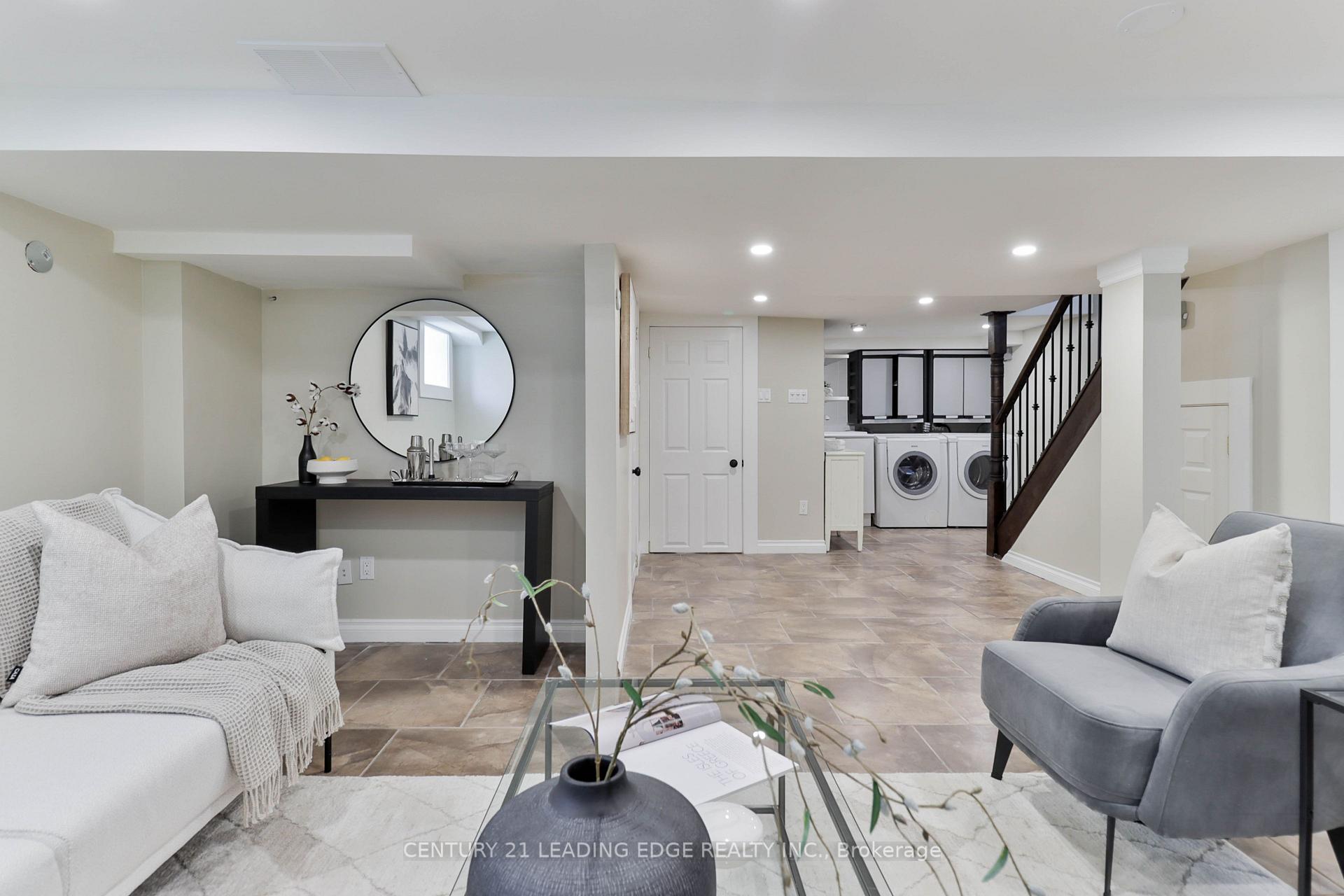 Photo 31 of 158 Parkmount Road, Toronto, Greenwood-Coxwell — HOMEH