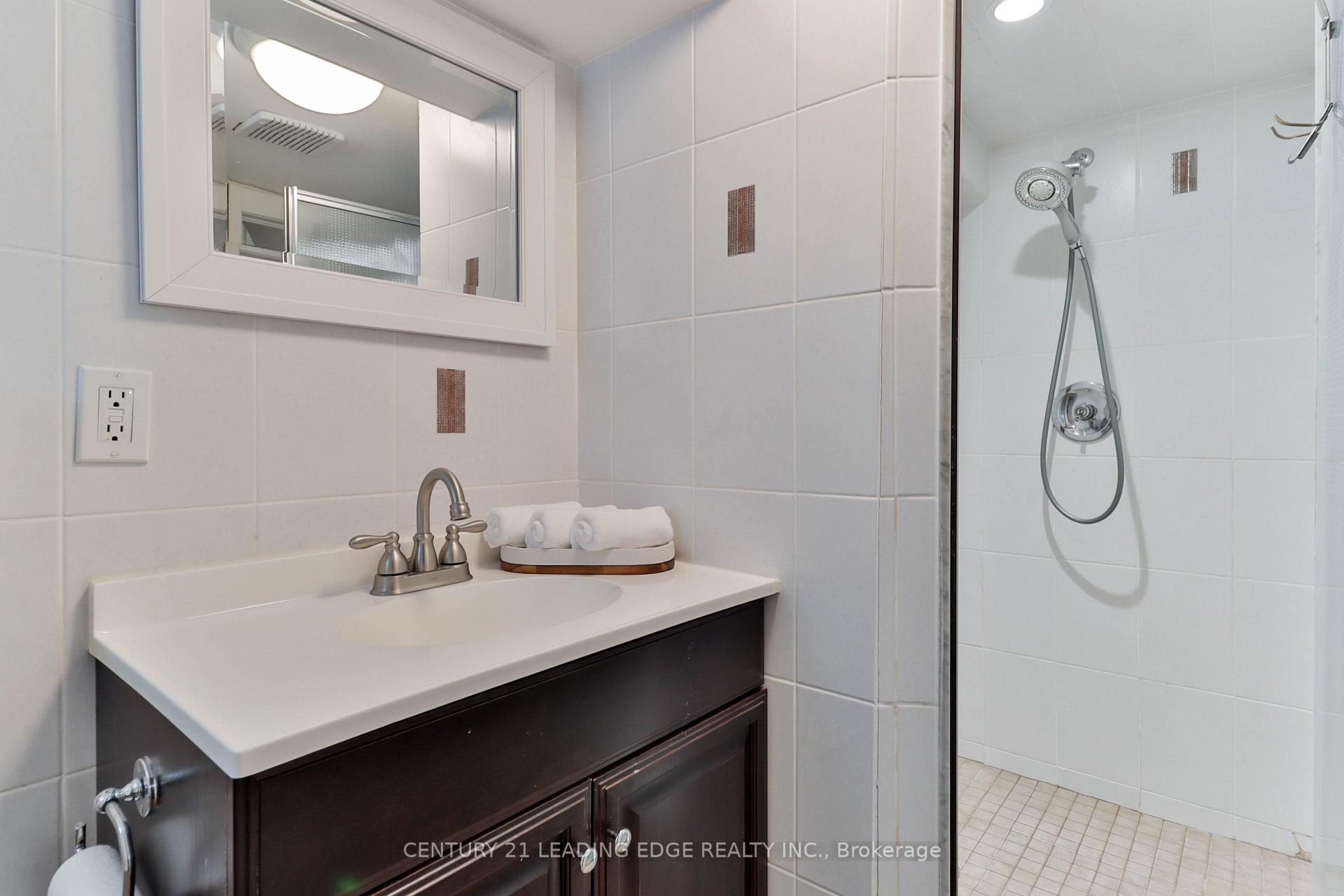 Photo 32 of 158 Parkmount Road, Toronto, Greenwood-Coxwell — HOMEH