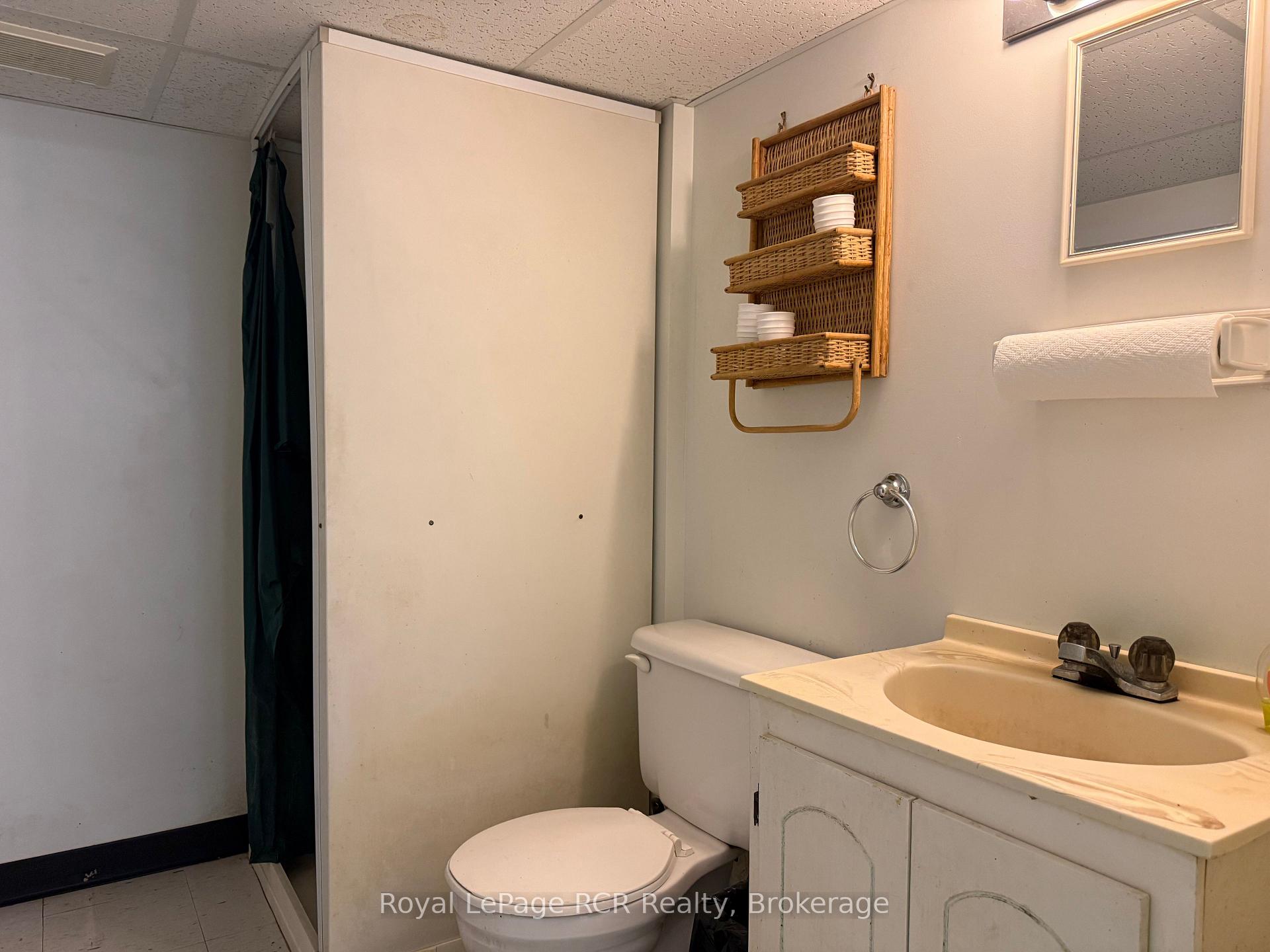 Photo 16 of 1514 9th Avenue E, Owen Sound — HOMEH
