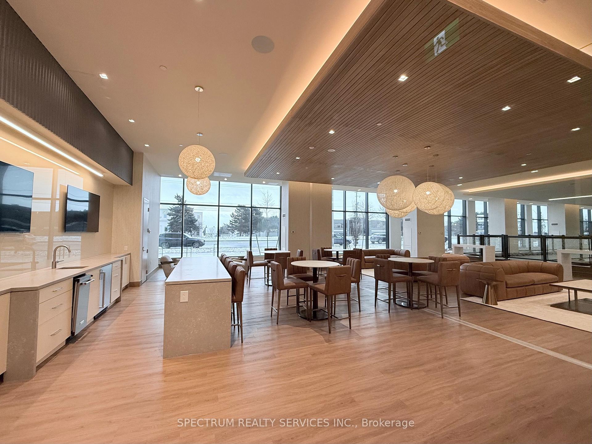 Photo 5 of Unit 427, 8960 Jane Street, Vaughan, Vellore Village — HOMEH