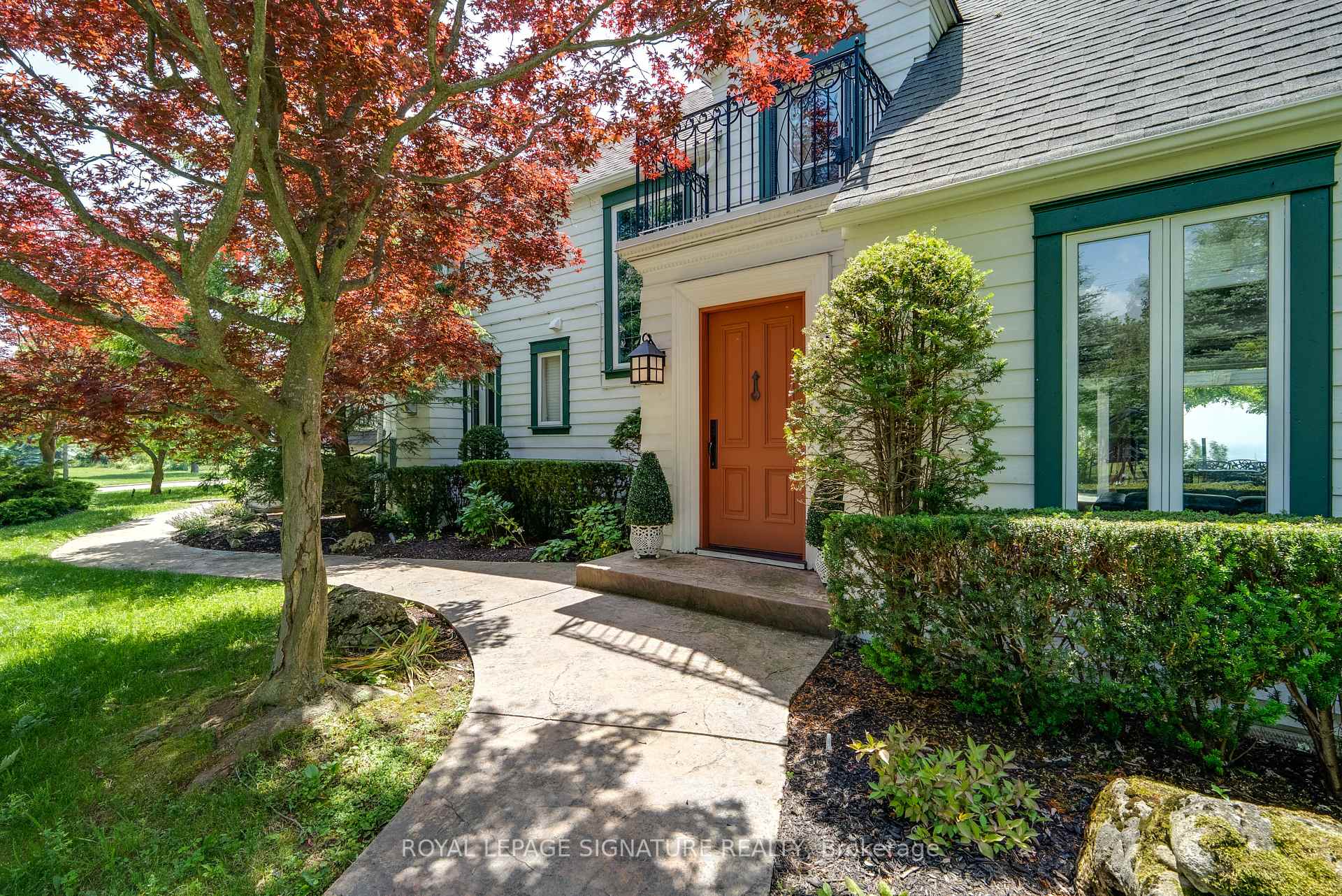 Photo 6 of 220 Greyabbey Trail, Scarborough, Guildwood — HOMEH