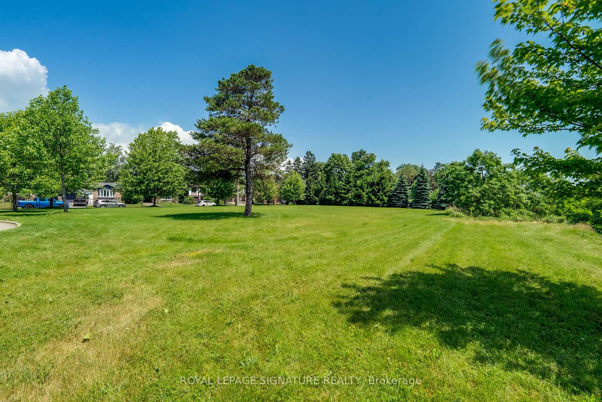 Photo 48 of 220 Greyabbey Trail, Scarborough, Guildwood — HOMEH