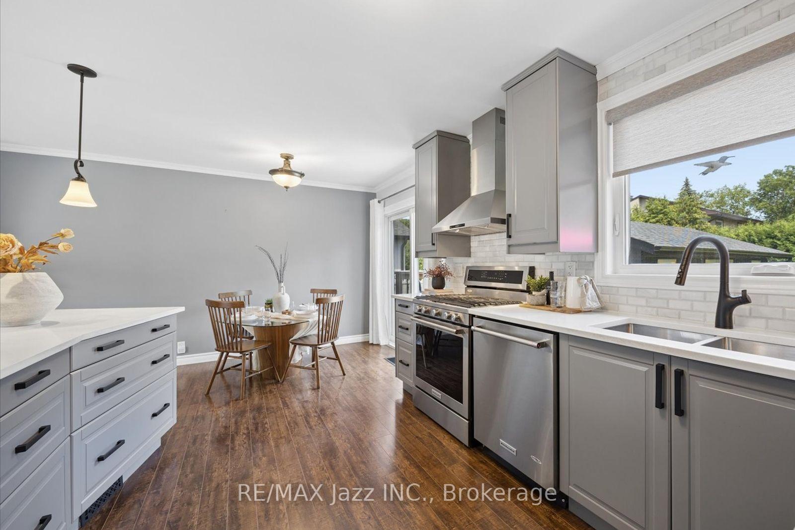 Photo 7 of 793 Grierson Street, Oshawa, Centennial — HOMEH
