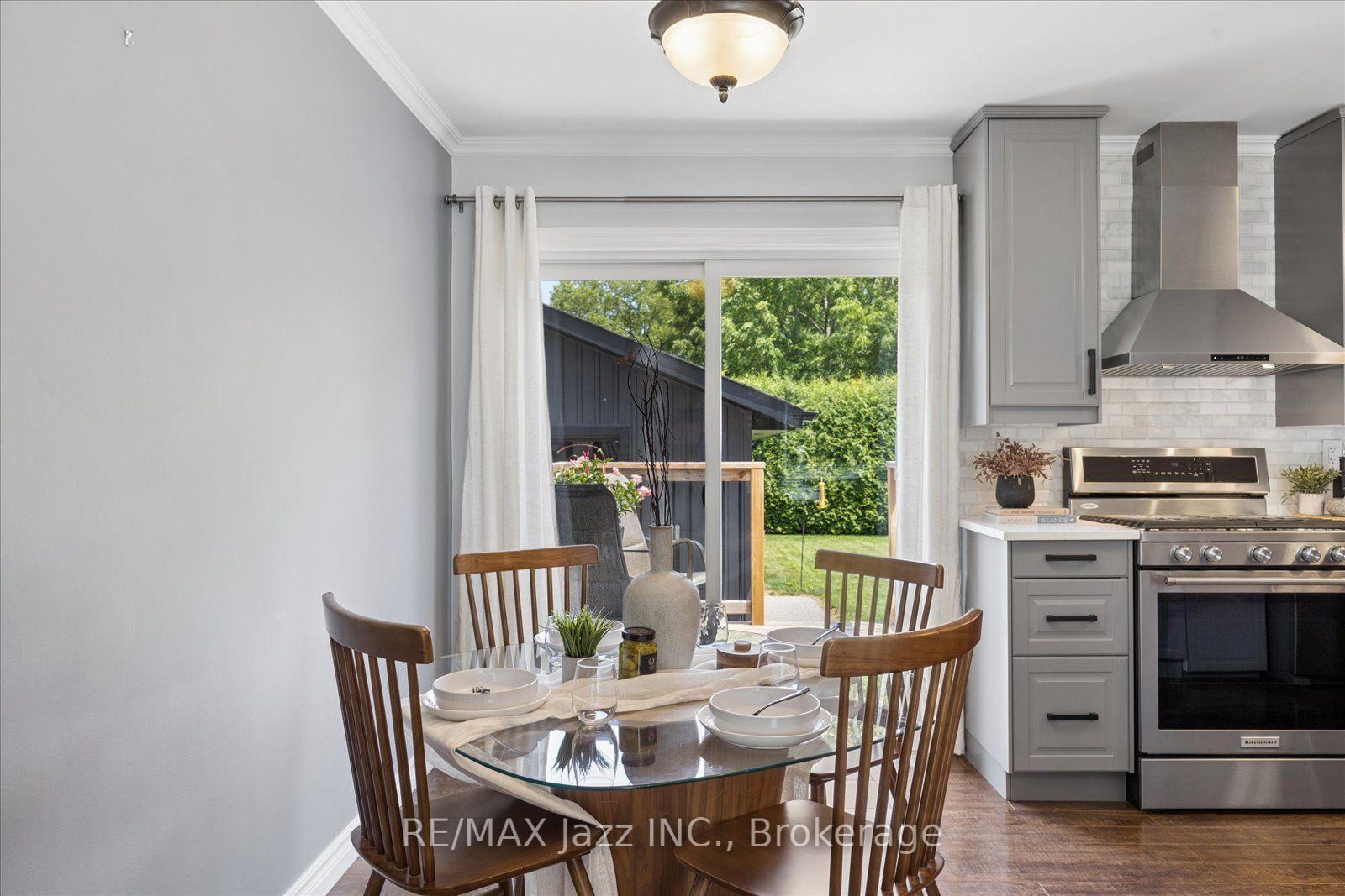 Photo 8 of 793 Grierson Street, Oshawa, Centennial — HOMEH