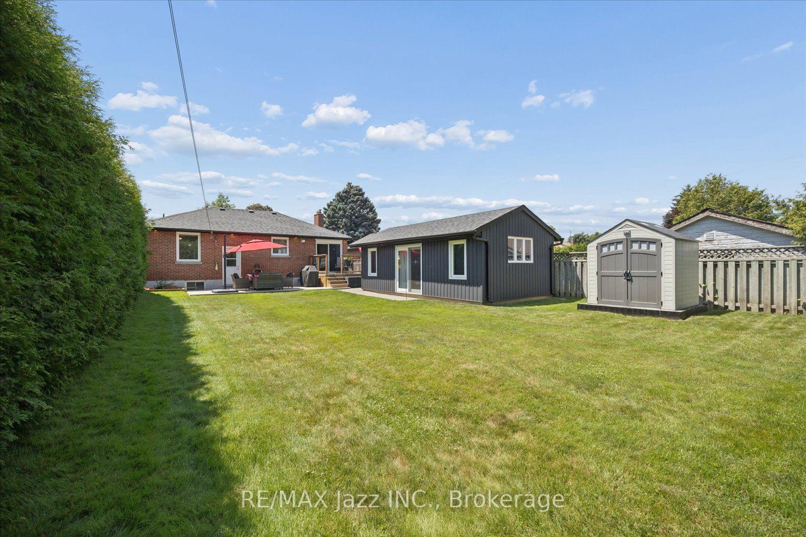 Photo 22 of 793 Grierson Street, Oshawa, Centennial — HOMEH