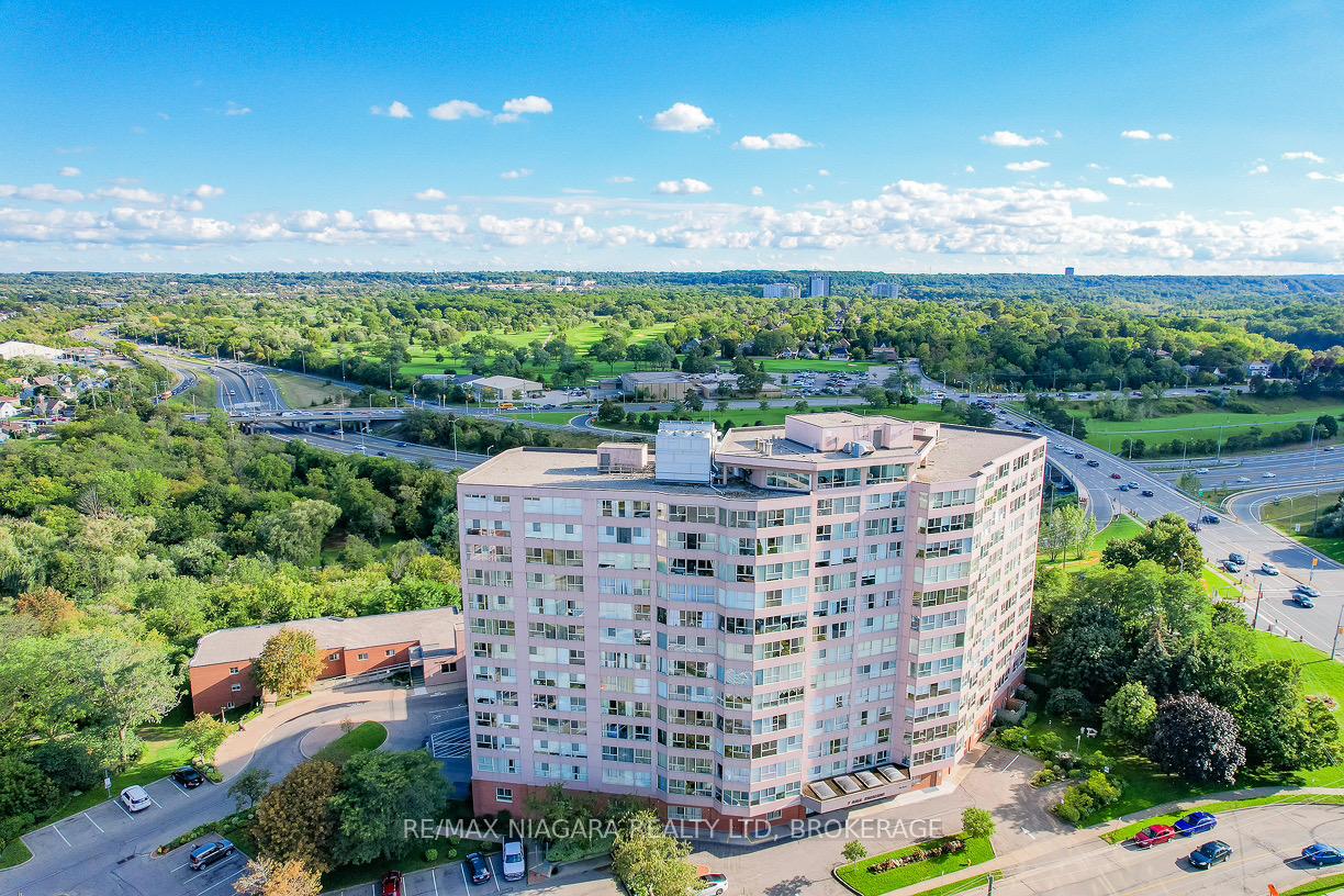Photo 1 of Unit 1207, 7 Gale Crescent, St. Catharines, E. Chester — HOMEH