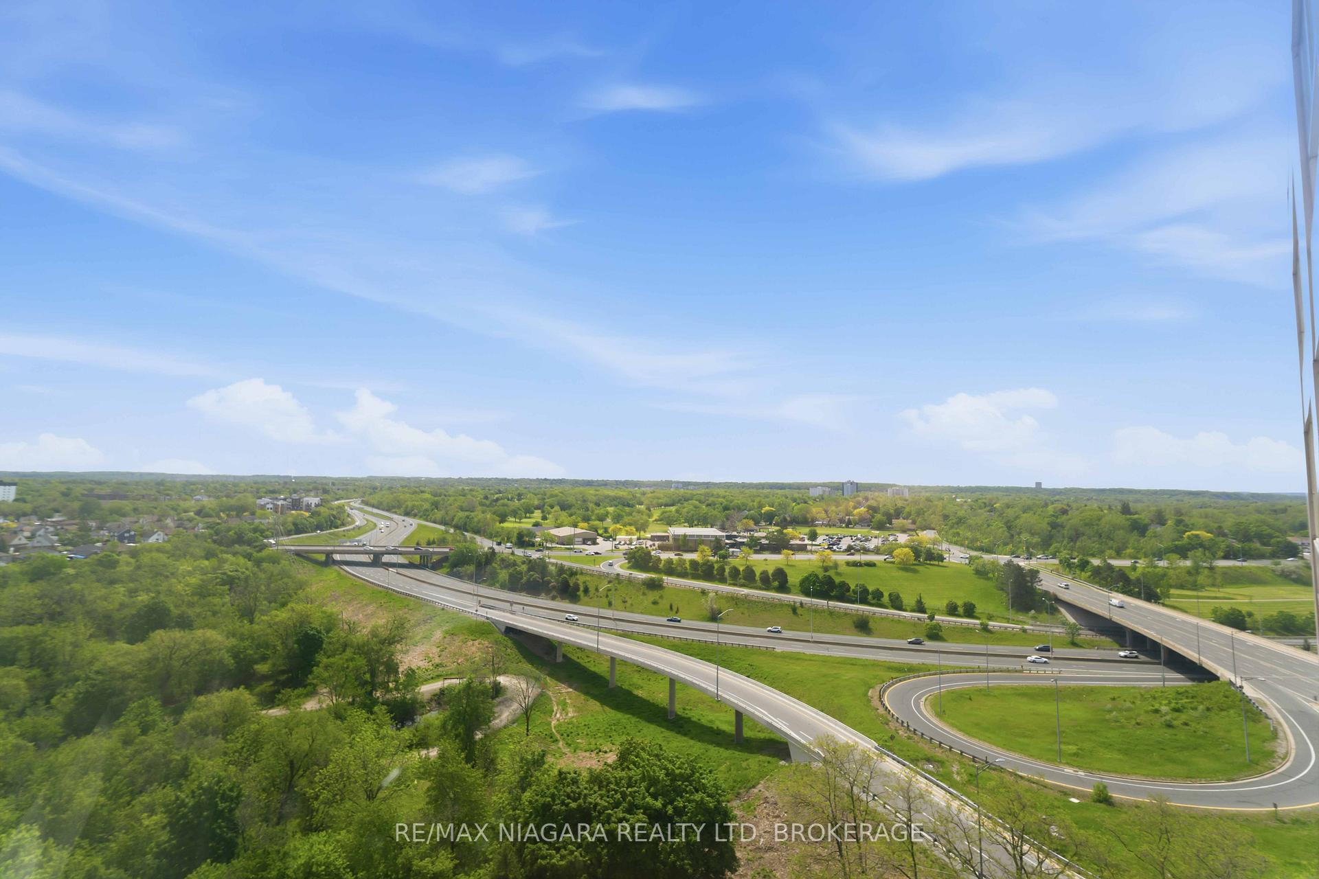 Photo 19 of Unit 1207, 7 Gale Crescent, St. Catharines, E. Chester — HOMEH