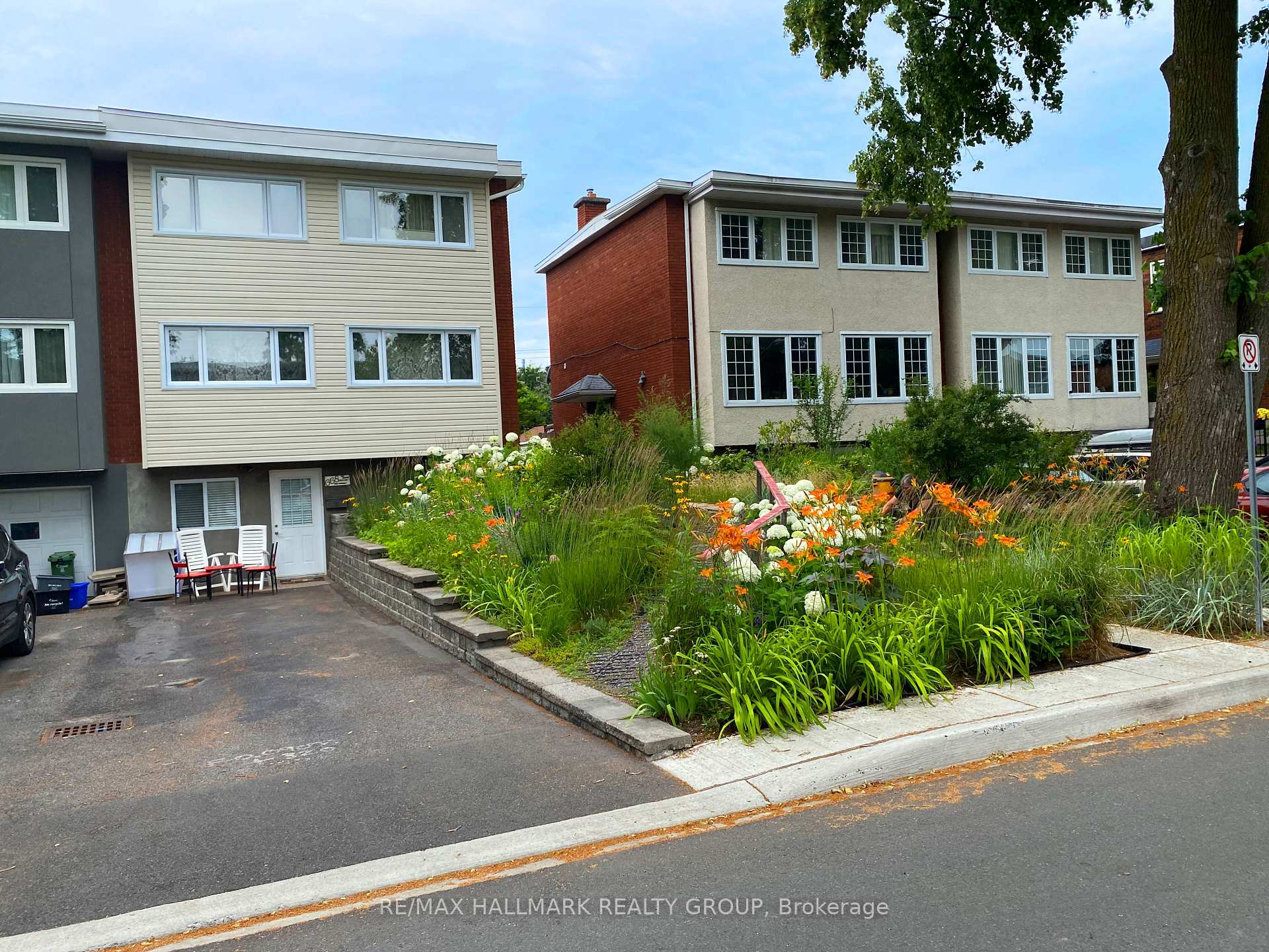 Photo 1 of Unit B, 668 Morin Street, Ottawa, Castle Heights — HOMEH