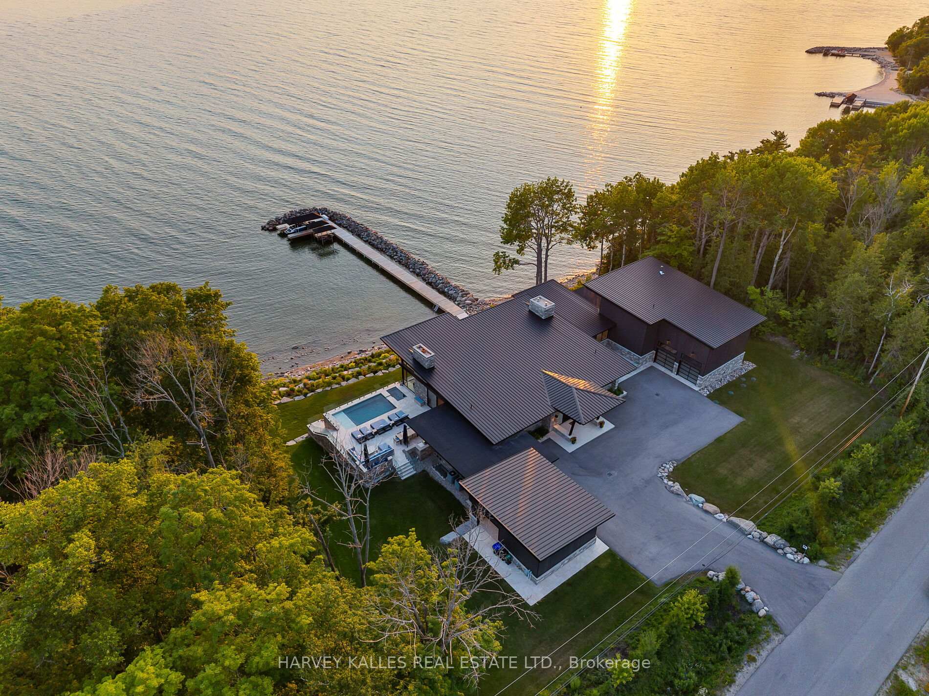 Photo 4 of 240 Silver Birch Drive, Tiny, Rural Tiny — HOMEH