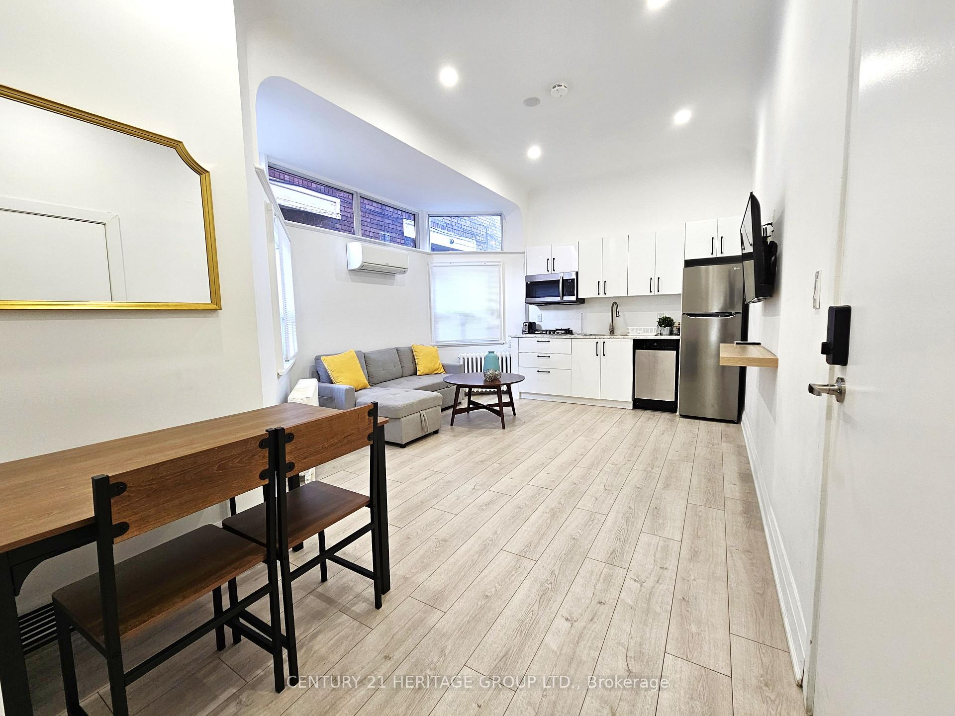 Photo 2 of Unit 1A, 344 Shaw Street, Toronto, Trinity-Bellwoods — HOMEH
