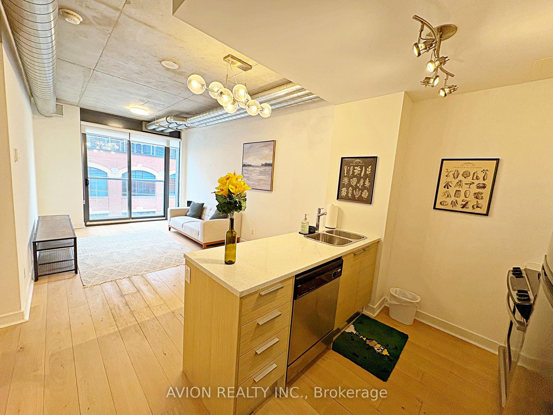 Photo 4 of Unit 311, 138 Princess Street, Toronto, Moss Park — HOMEH